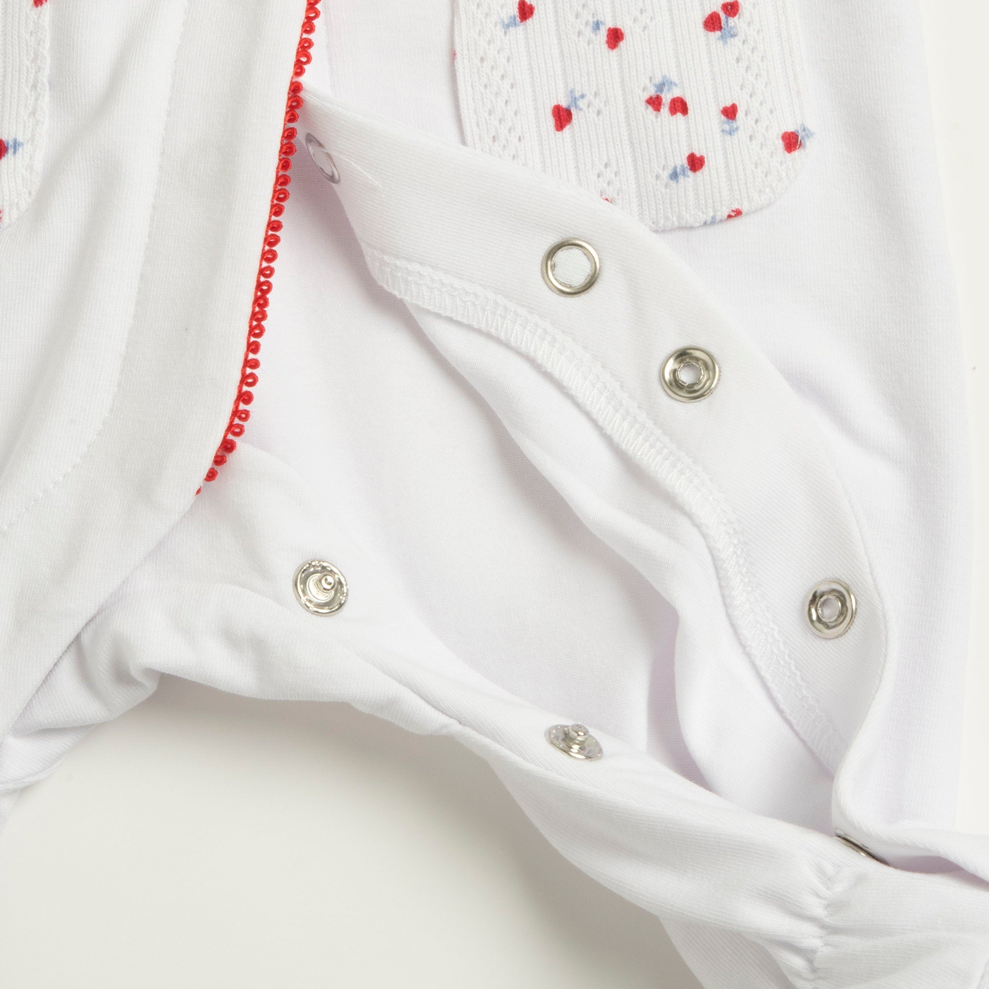 Girls White Applique Cotton Stretch Front Opening Babysuit with Peter Pan Collar