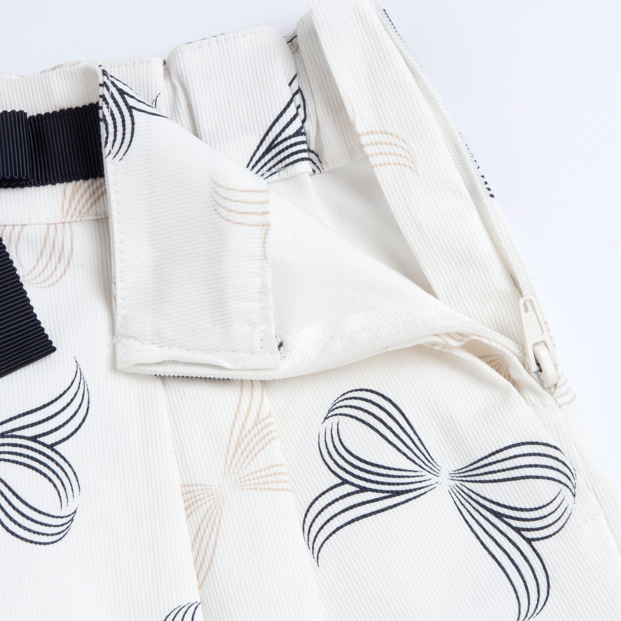 Girls White and Blue Printed Cotton Stretch Shorts with Regular Fit