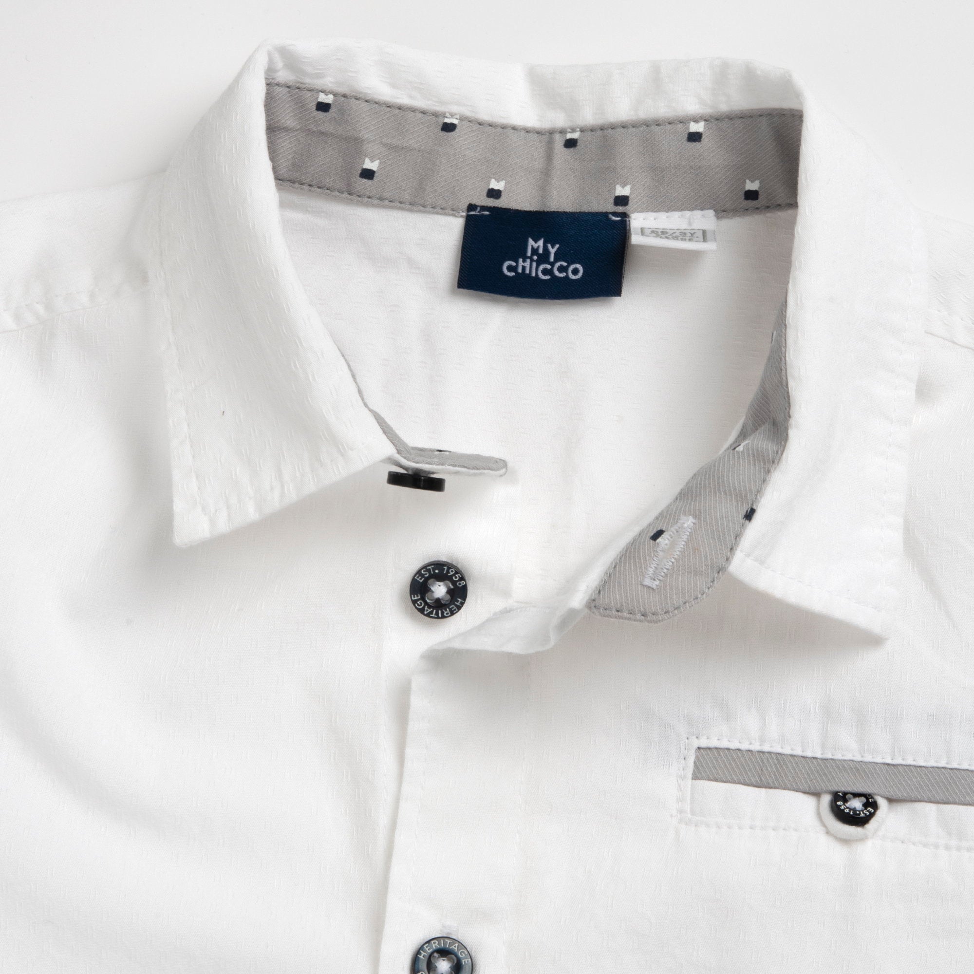 Boys White Solid Cotton Blend Long Sleeve Shirt with Spread Collar