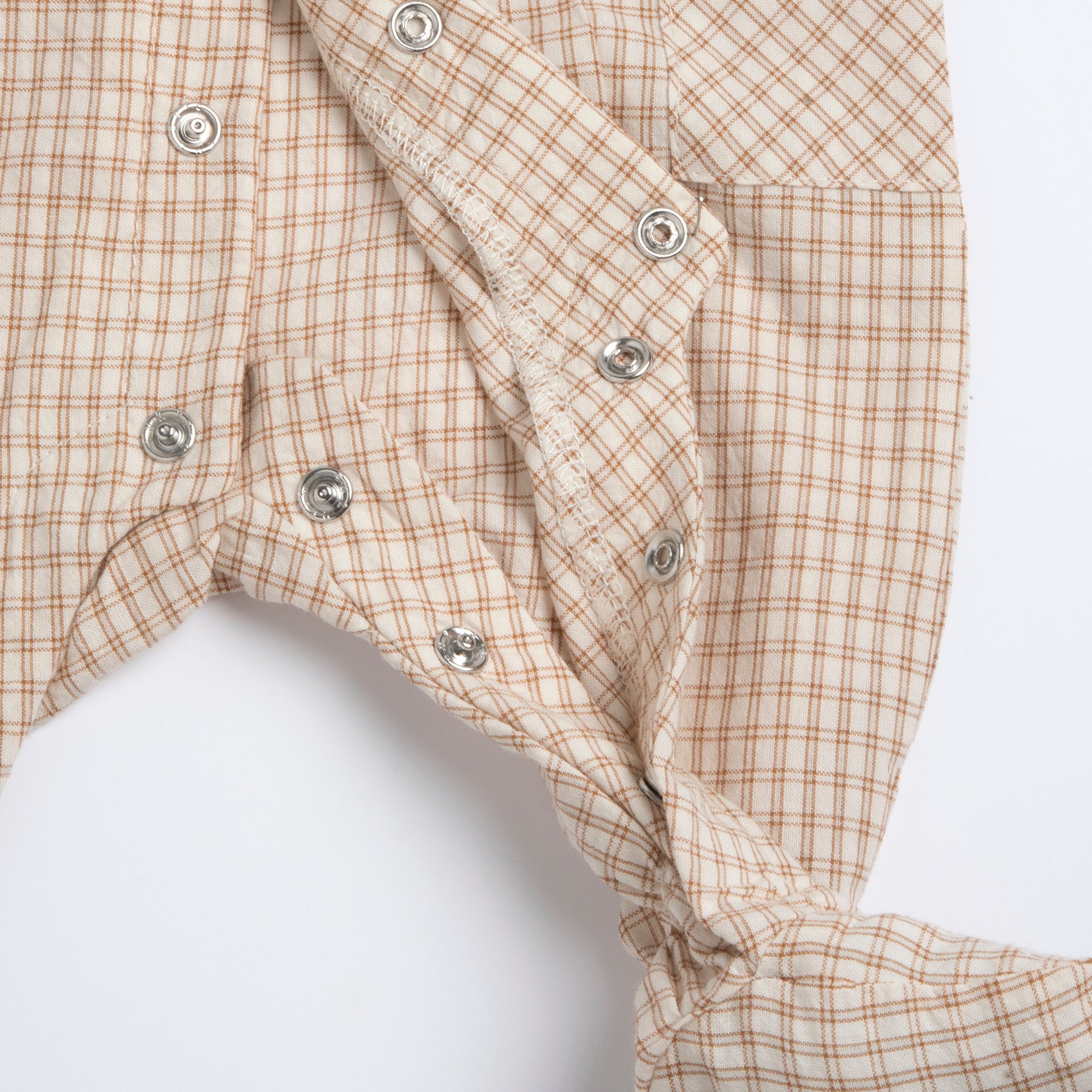 Checked Front-Button Cotton Babysuit for Boys in Light Natural