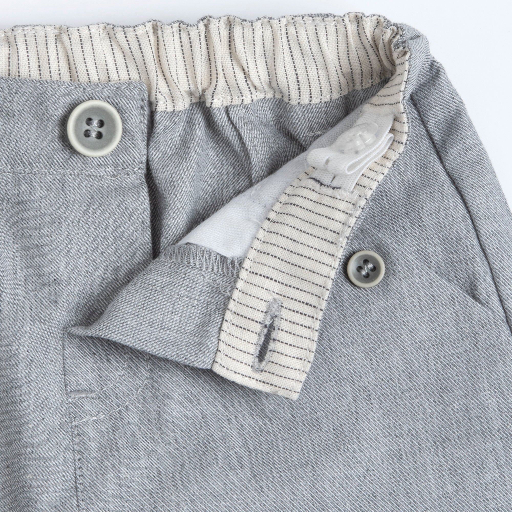 Medium Grey Solid Cotton Linen Short Trousers for Boys