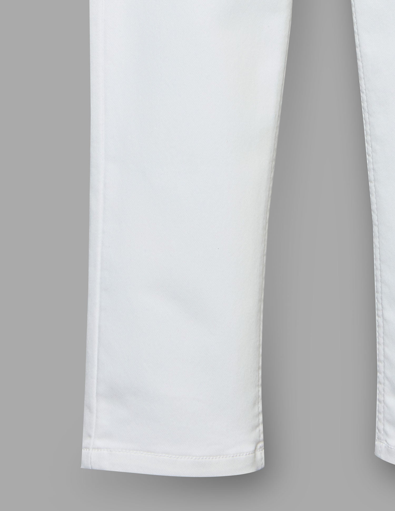 Boys White Stretch Straight Fit Jeans