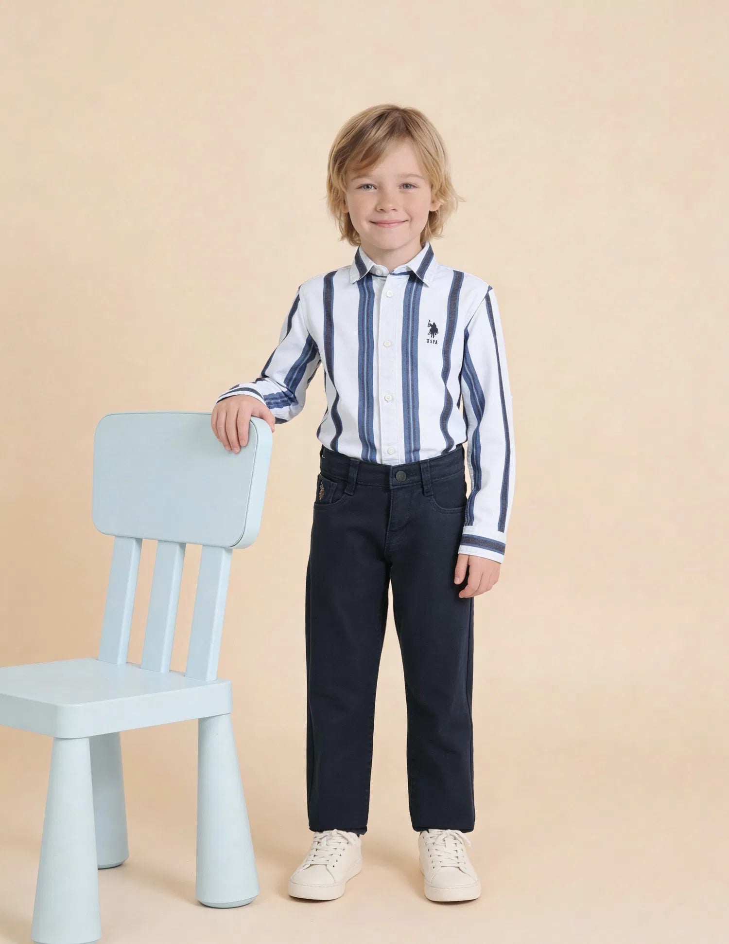 Boys Navy Cotton Mid Rise Relaxed Fit Jeans