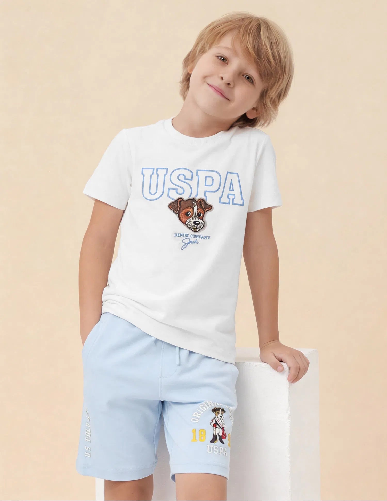 Boys White Logo Embroidered Cotton T-Shirt – Regular Fit