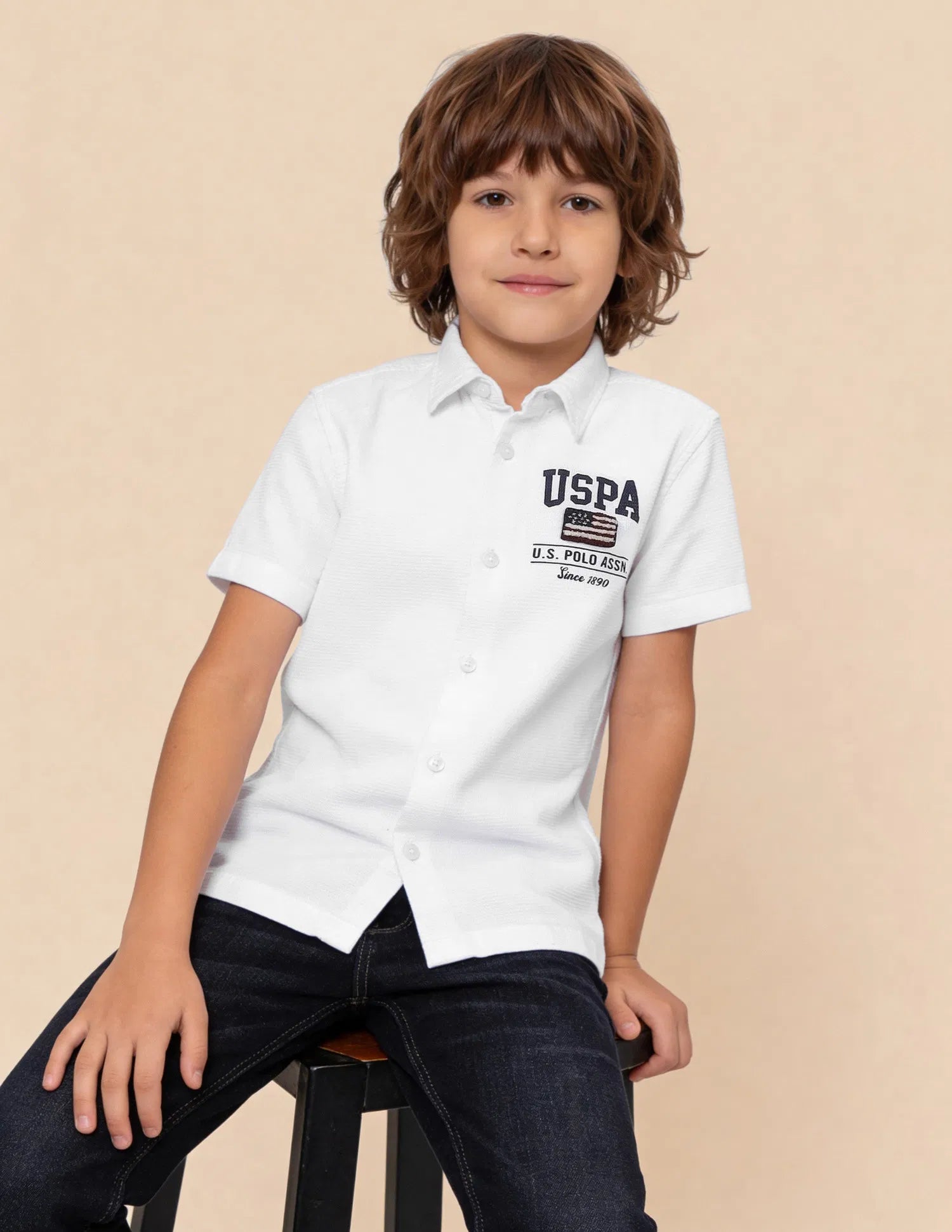 Boys White Logo Appliqued Cotton Textured Shirt – Regular Fit