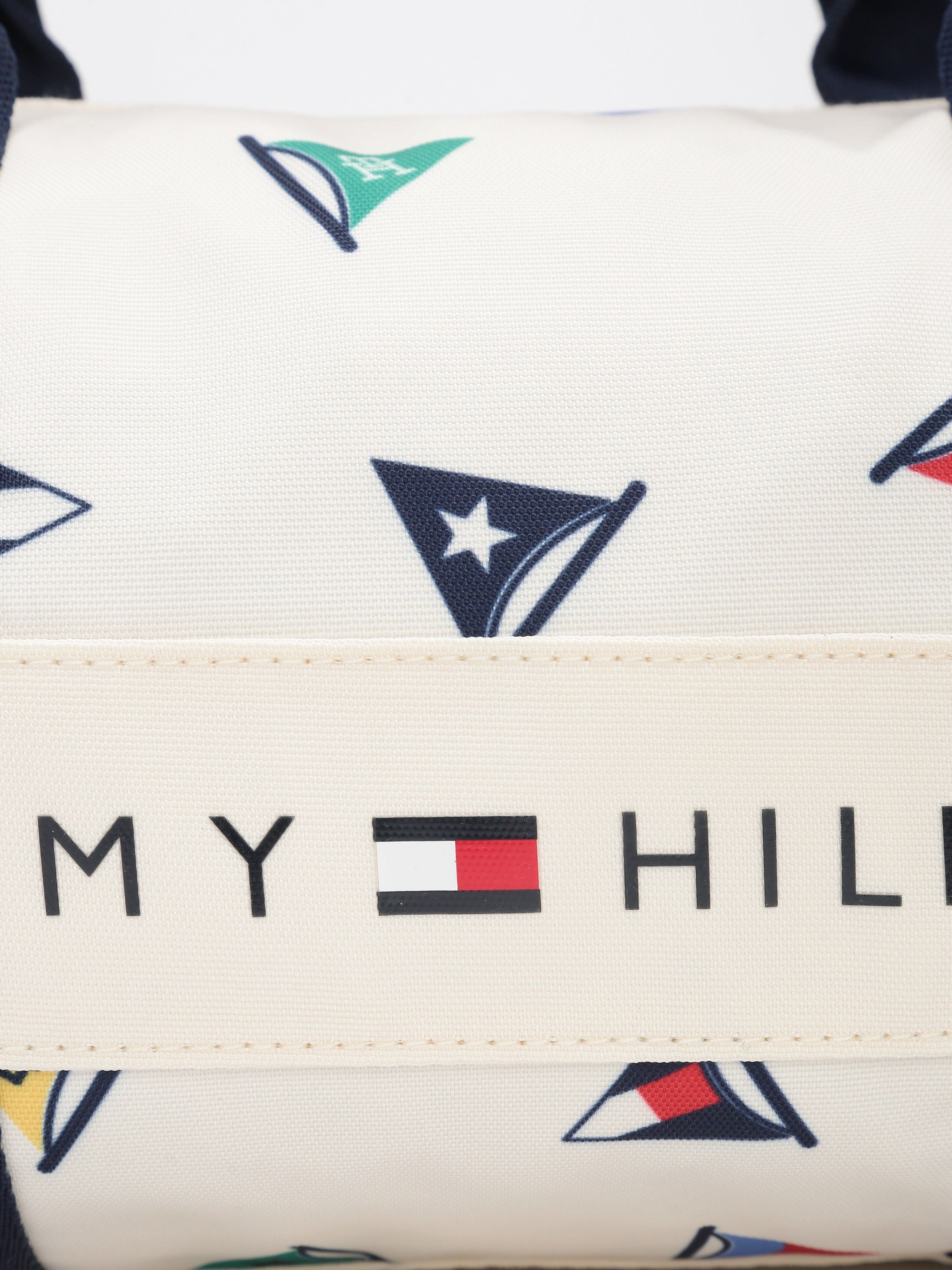 Kids White Printed Polyester Casual Zip Bag