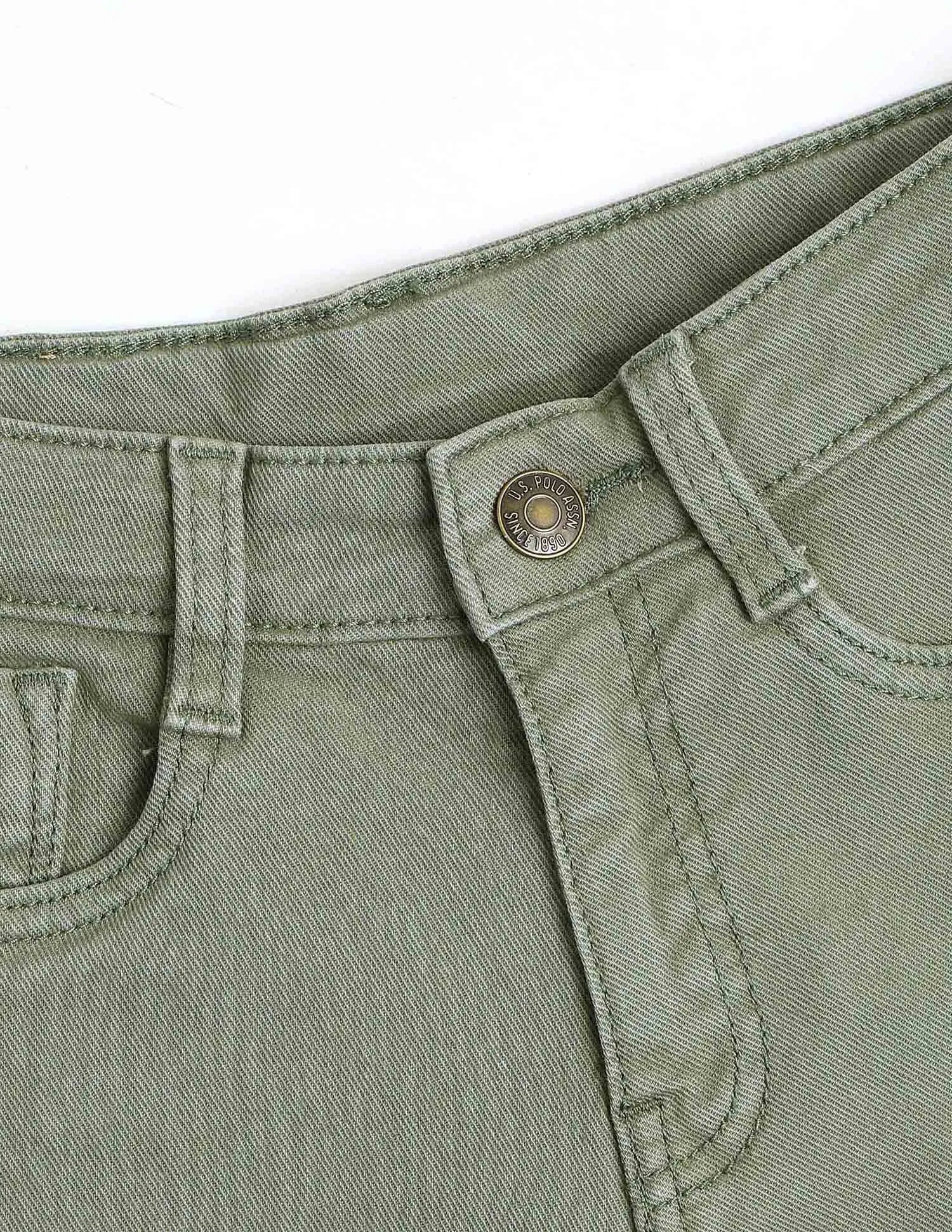 Boys Olive Cotton Solid Shorts Regular Fit