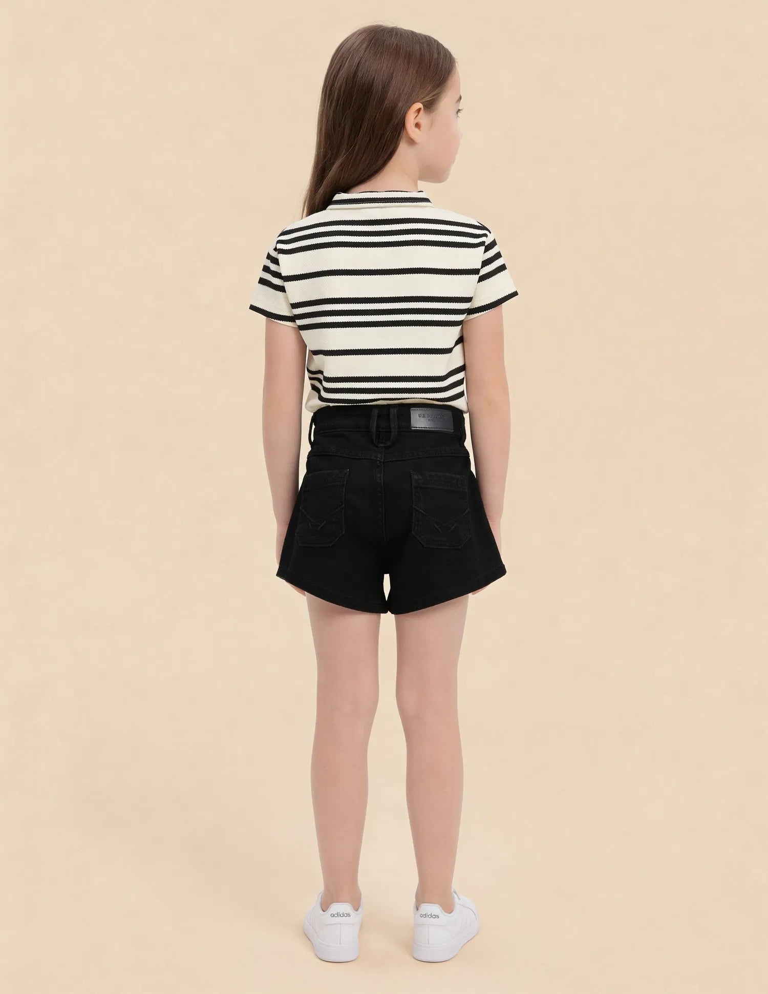 Girls Black Cotton Blend Solid Regular Fit Shorts