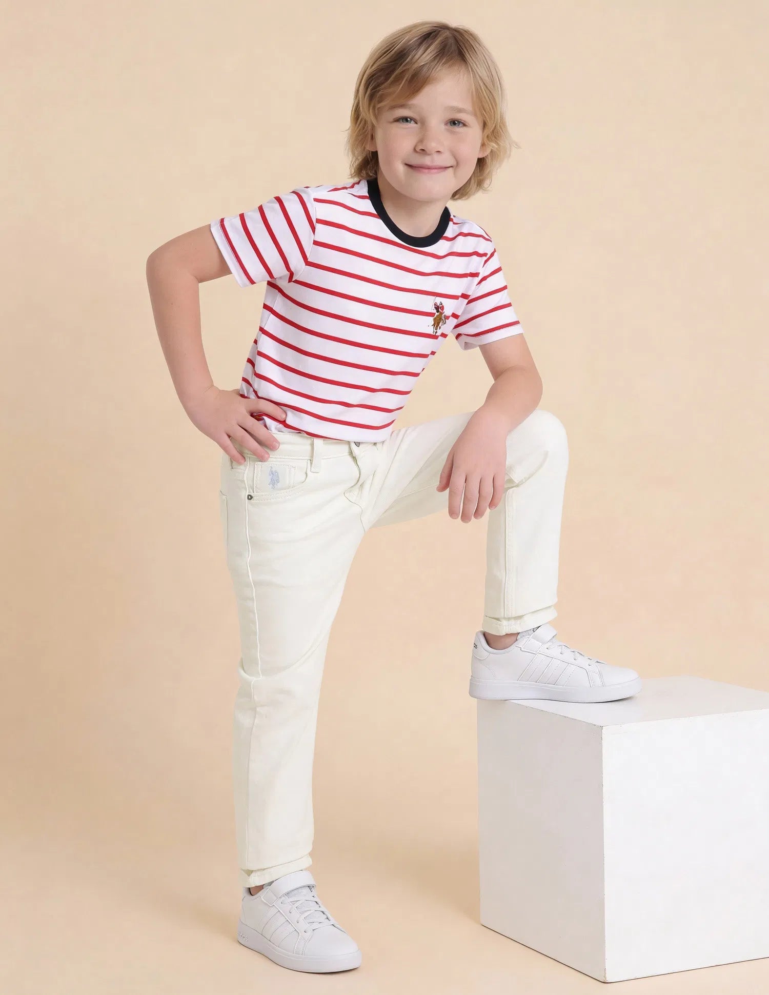 Boys White Cotton Mid Rise Relaxed Fit Jeans