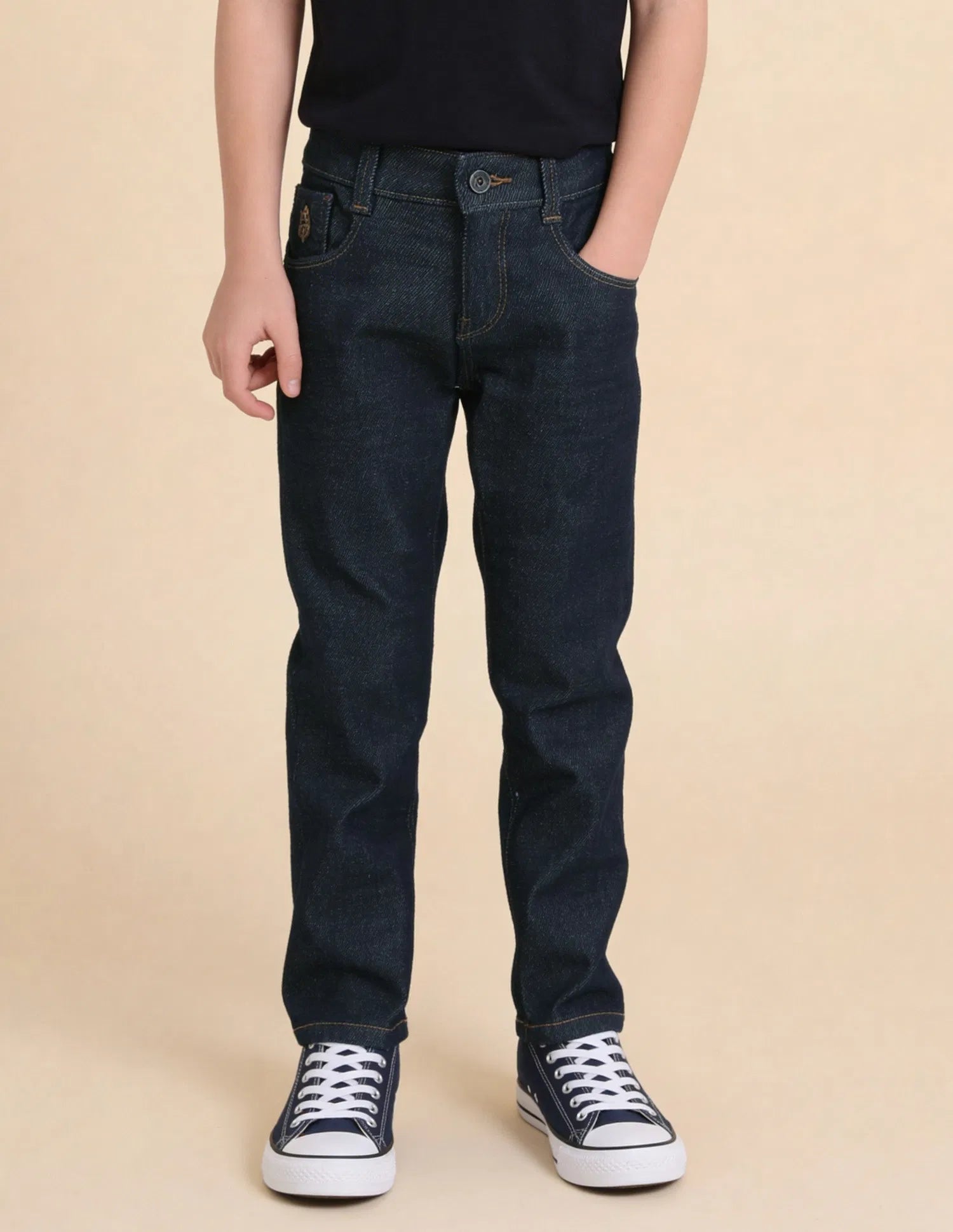 Boys Dark Blue Cotton Blend Mid Rise Relaxed Fit Jeans