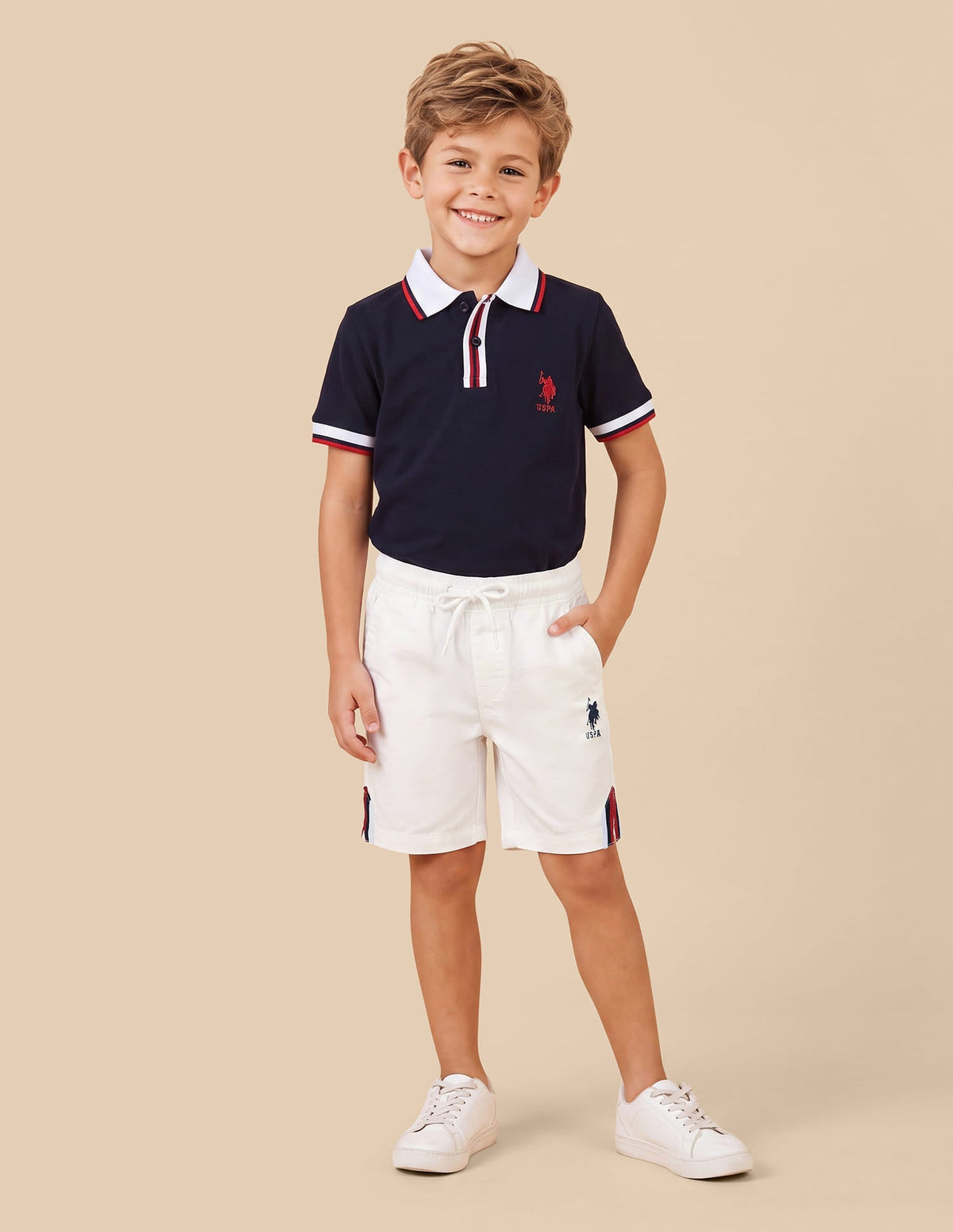 Solid Mid Rise Shorts Off White