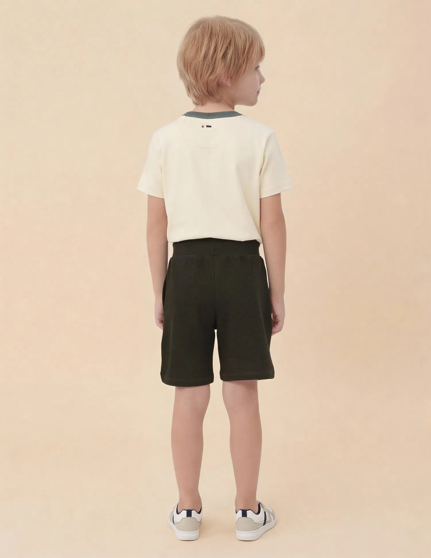 Boys Dark Green Textured Cotton Shorts Regular Fit