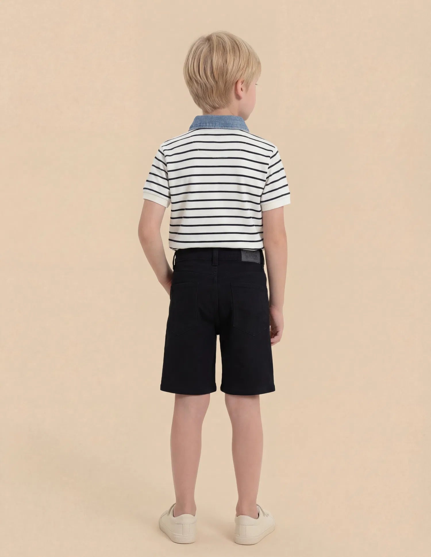 Boys Black Cotton Solid Shorts Regular Fit