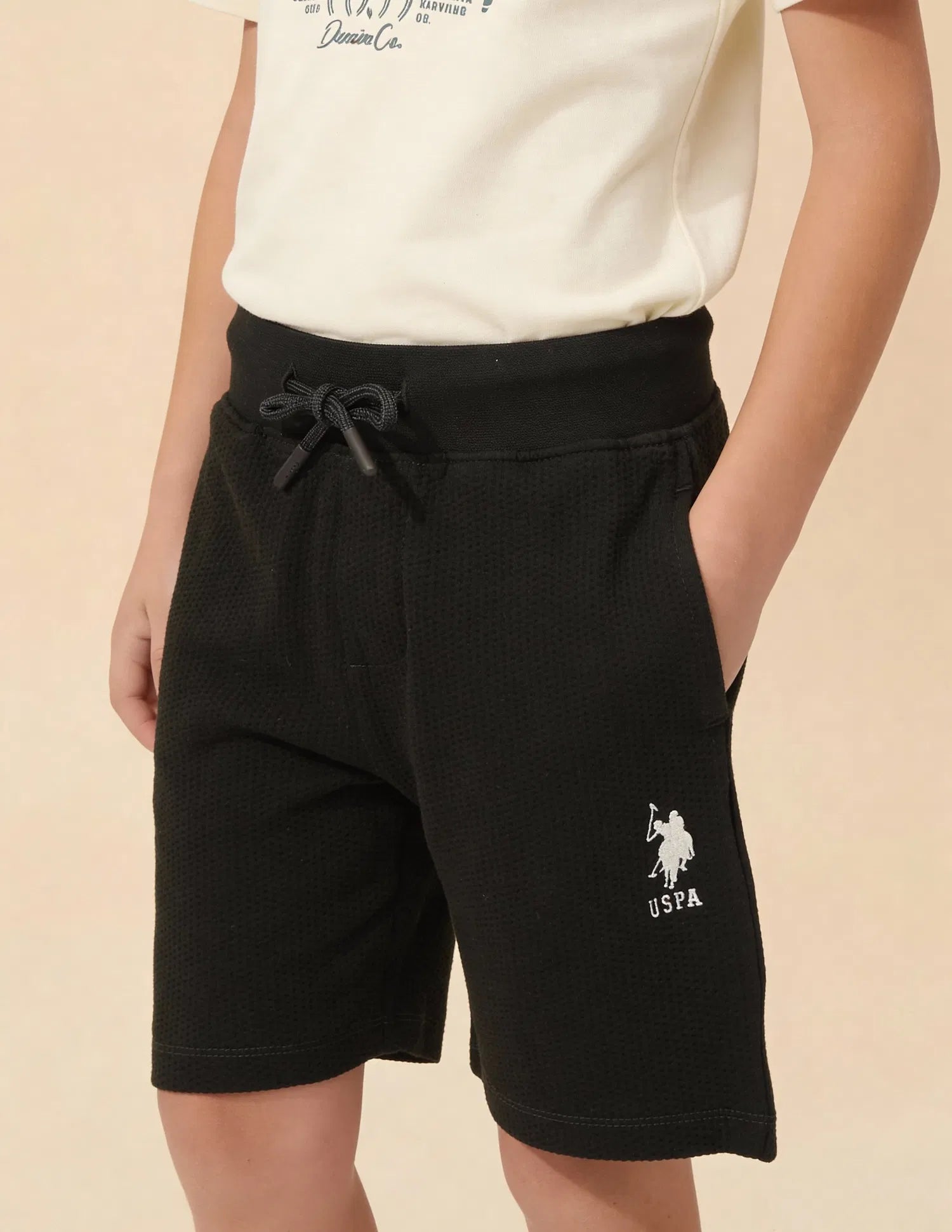 Boys Dark Green Textured Cotton Shorts Regular Fit