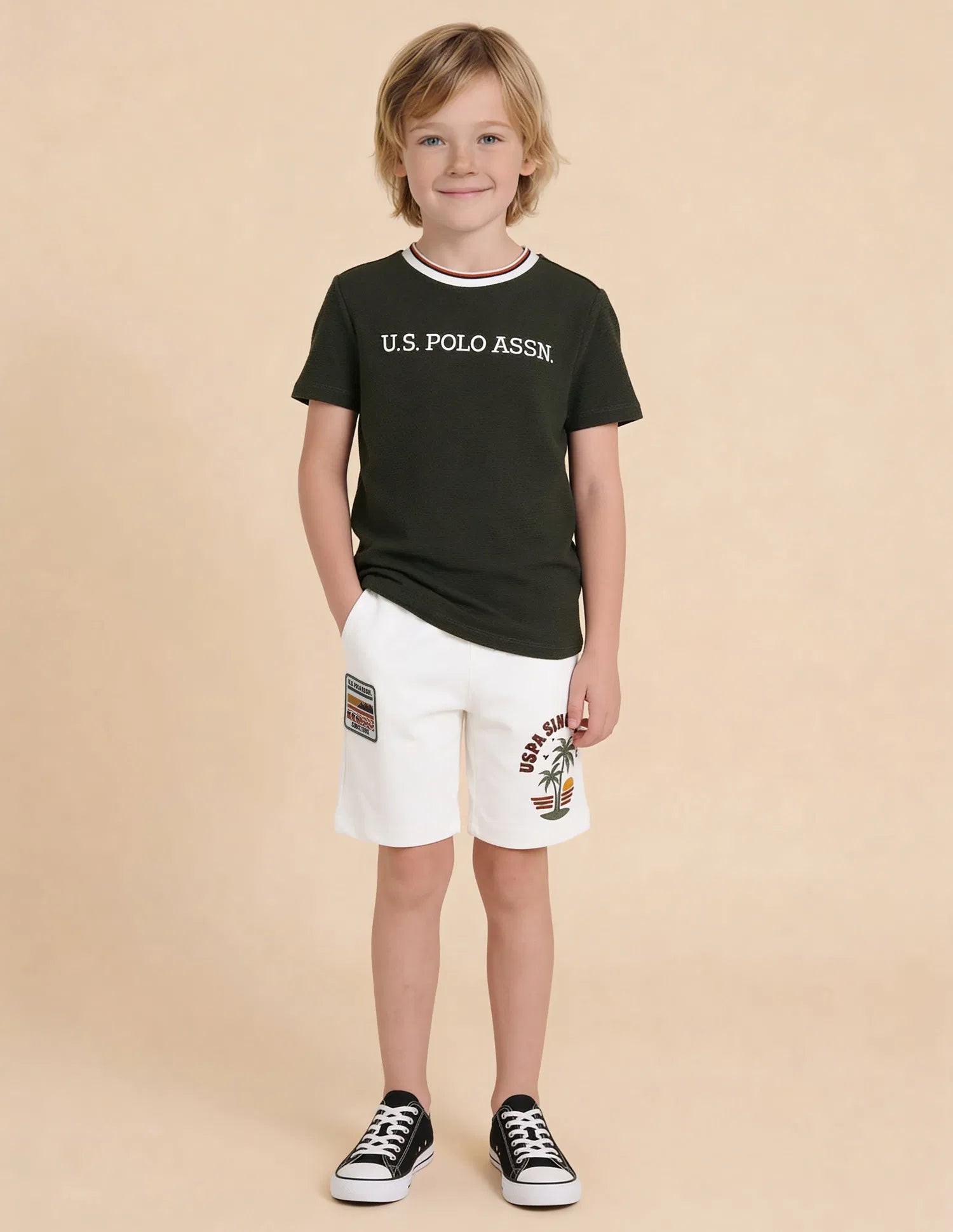 Boys Dark Green Cotton Blend Self Design Regular Fit T-Shirt