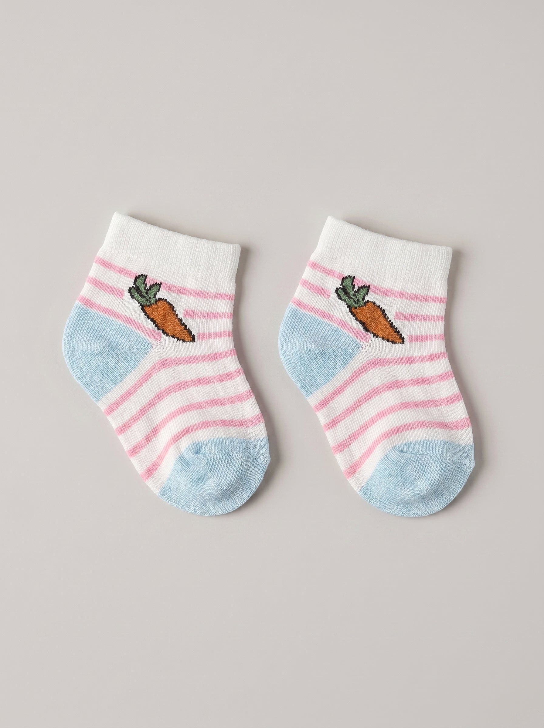 Unisex Candy Carrot Stripe Cotton Ankle Socks