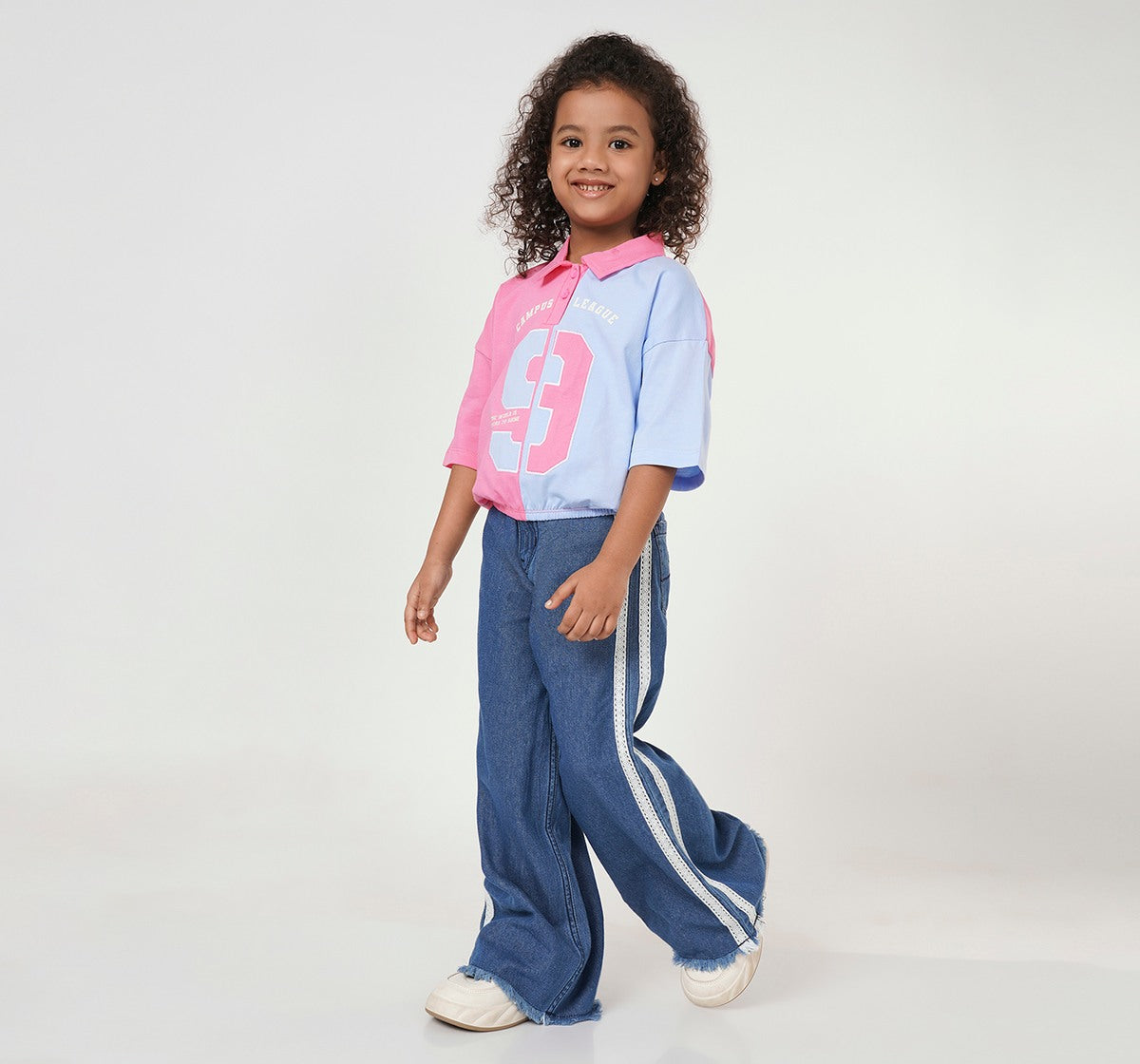 Wide Leg Fit with Cotton Tape Side Jeans Blue