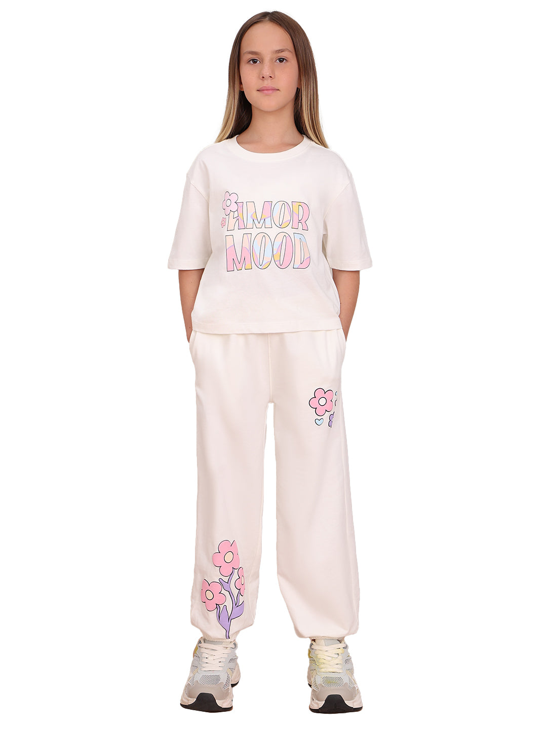 Egret Slogan Print Cotton T-Shirt with Round Neck for Girls