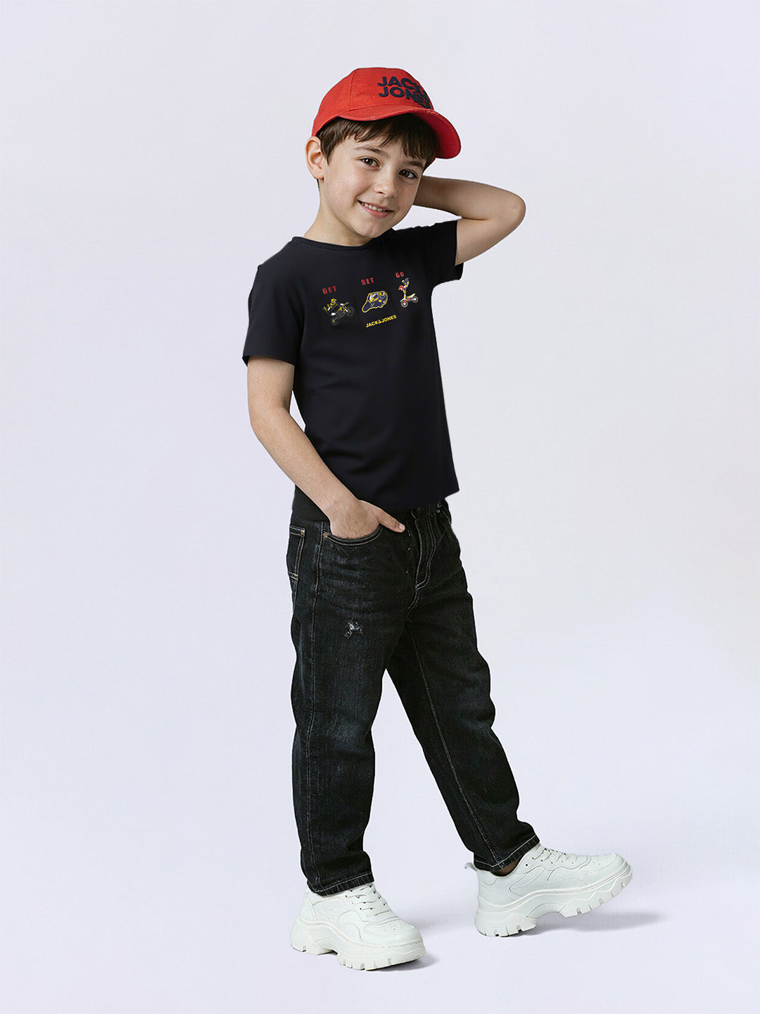Boys Black Graphic Print Cotton Regular Fit T-Shirt