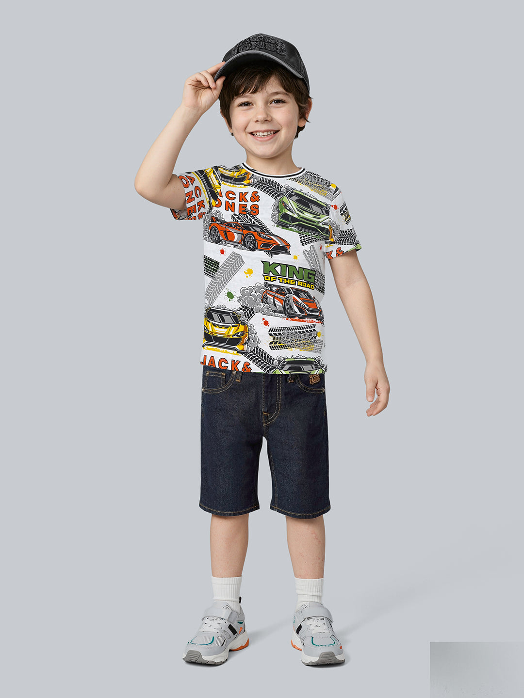 Boys Cotton Car Print Crew Neck Regular T-Shirt