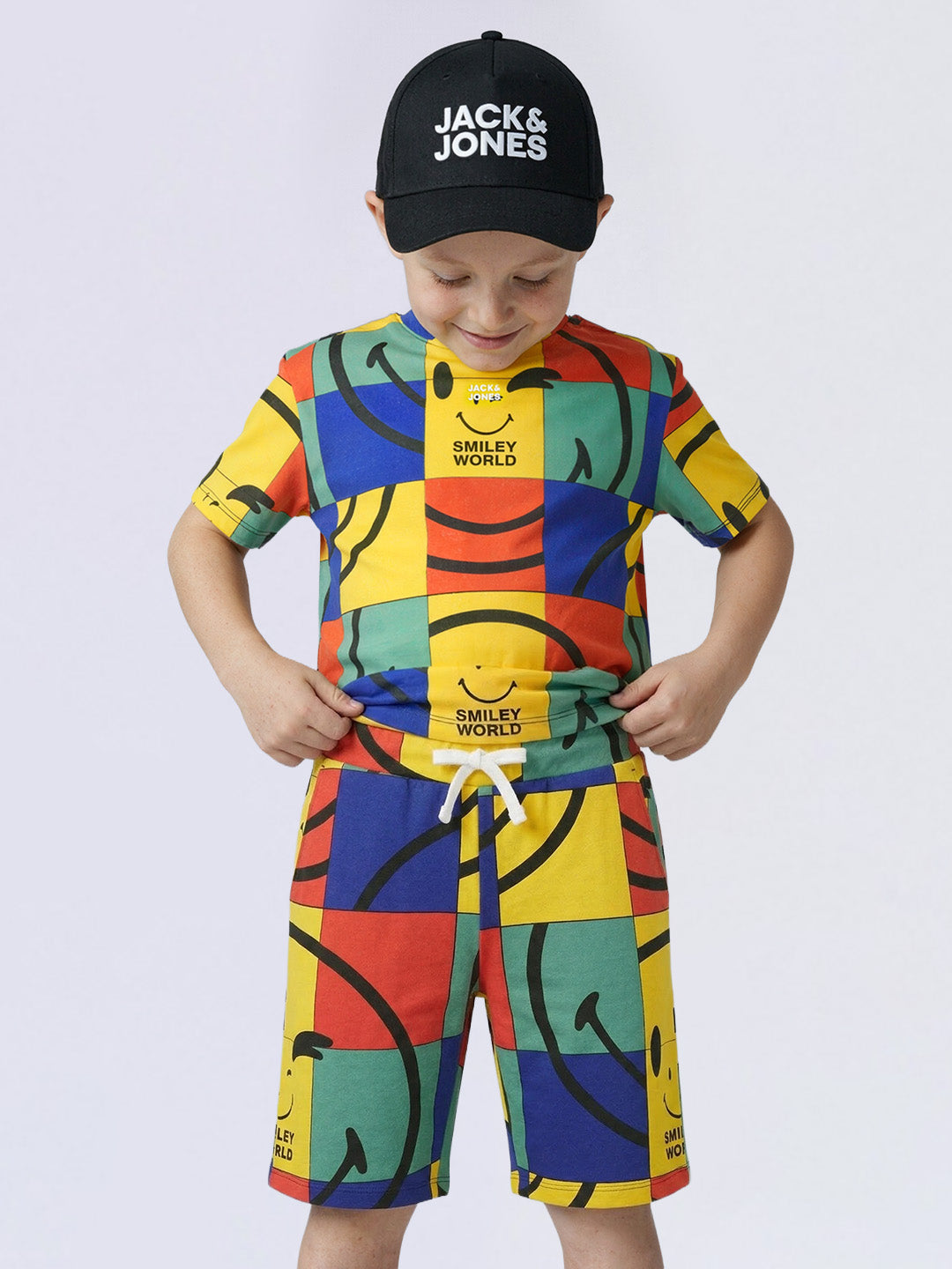 Boys White Smiley Printed Oversized Cotton Shorts