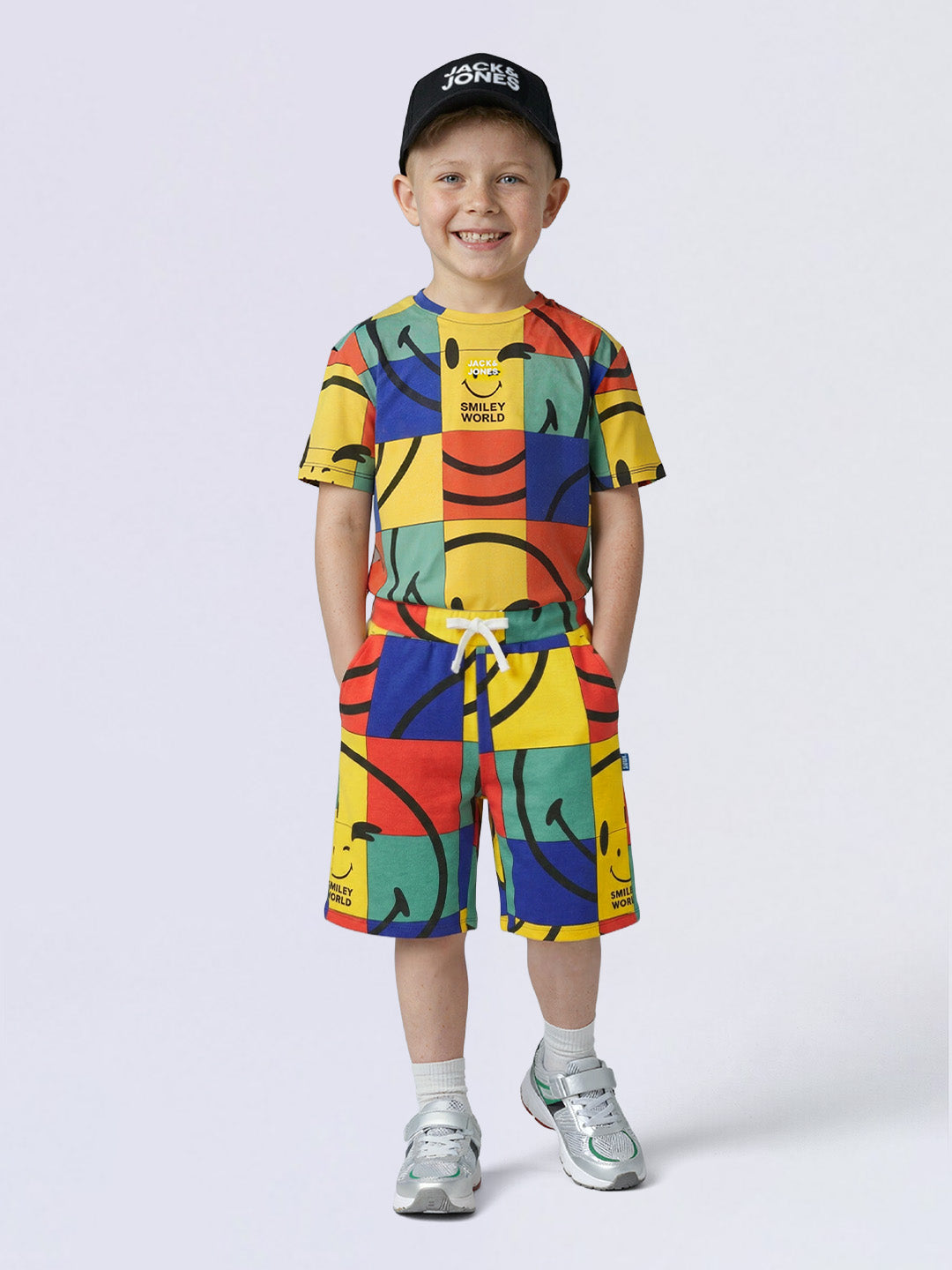 Boys White Smiley Printed Oversized Cotton Shorts