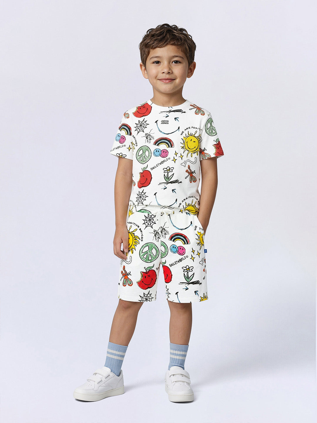 Boys White Smiley Print Oversized Cotton Shorts