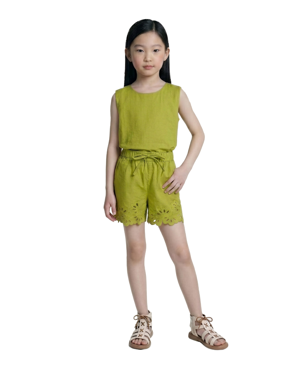 Girls Celery Green Solid Regular-Fit 100% Cotton Shorts