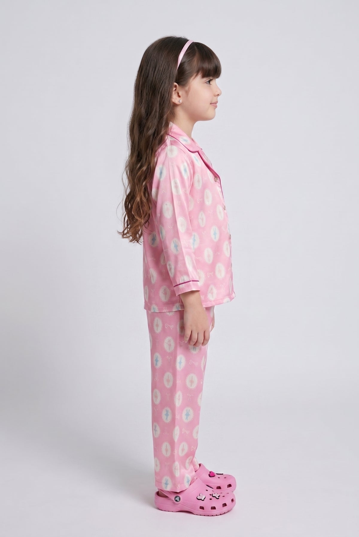 Girls Printed Polyester Night Suit Set in Pink
