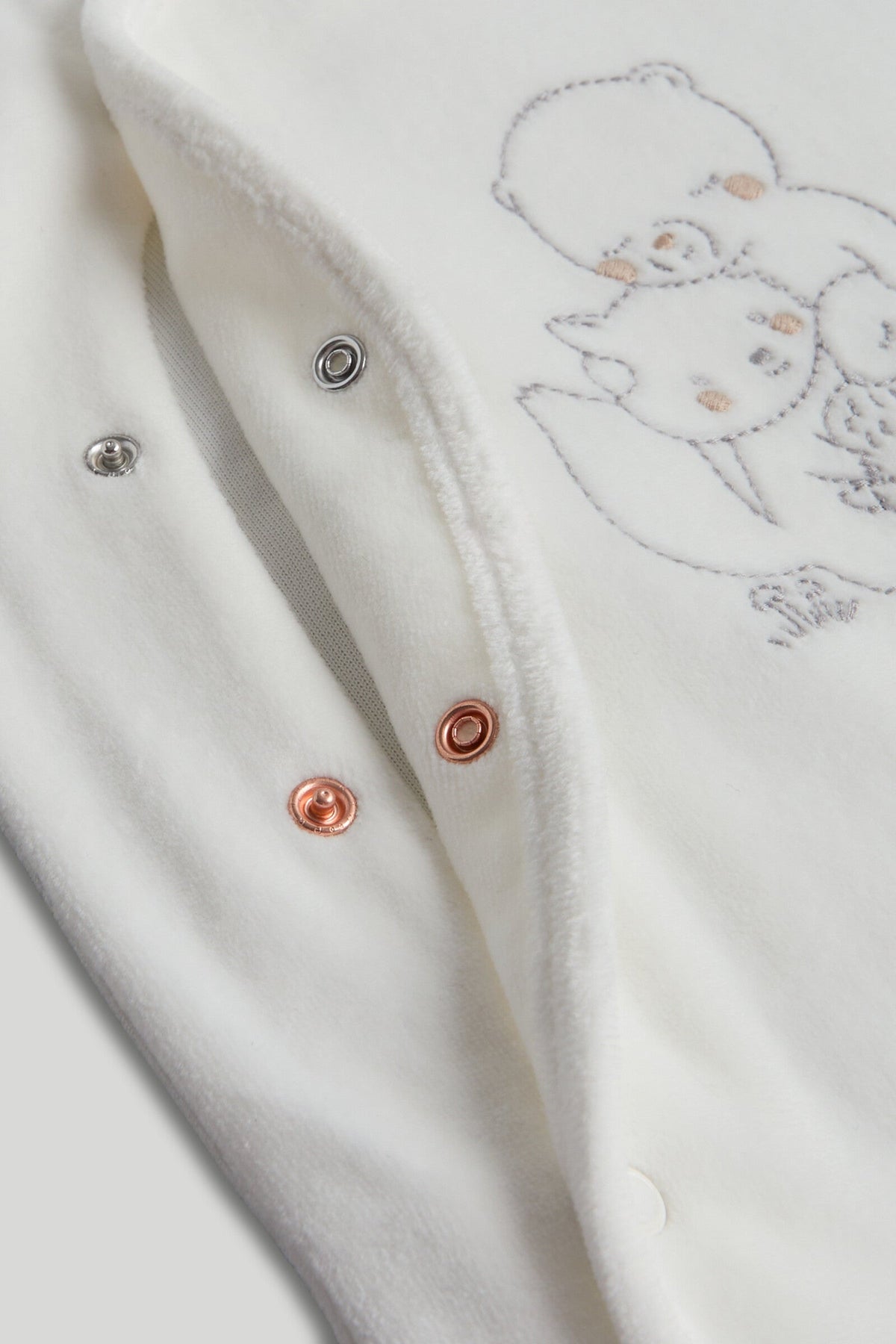 Unisex Appliqué & Embroidered All-in-One White