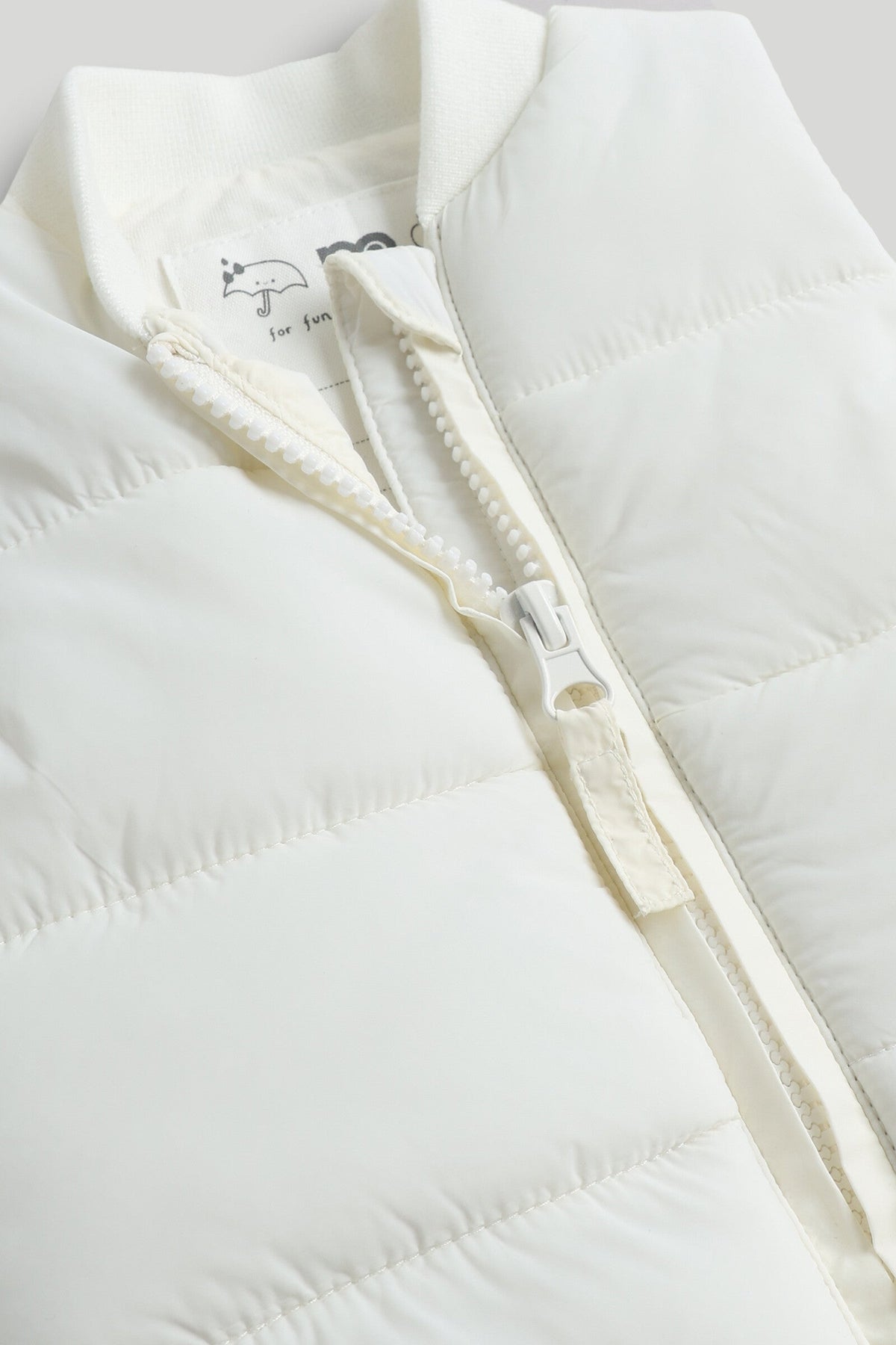 Unisex Plain Gilet Cream