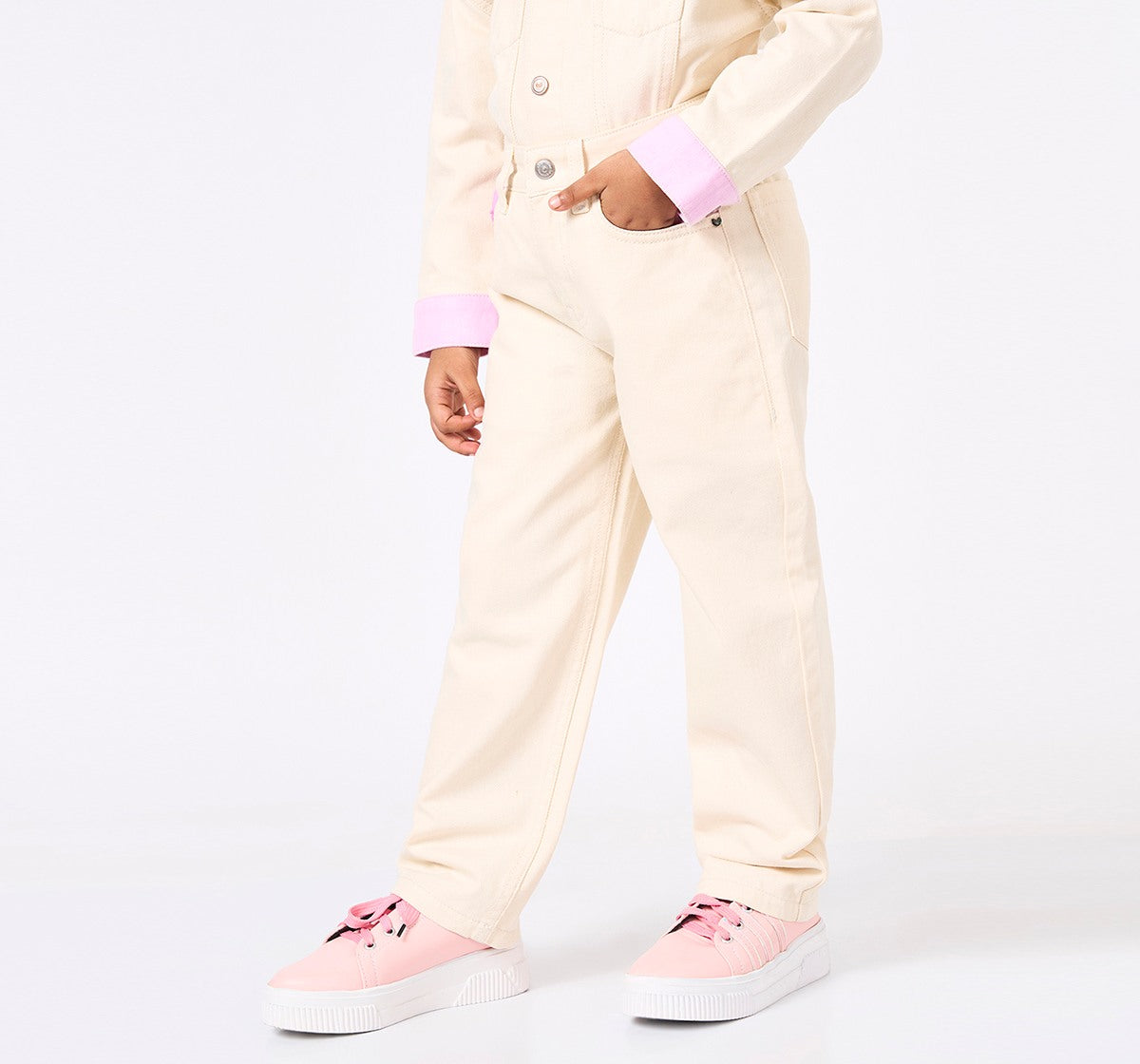 Wide Leg Fit with Color Block Jeans White