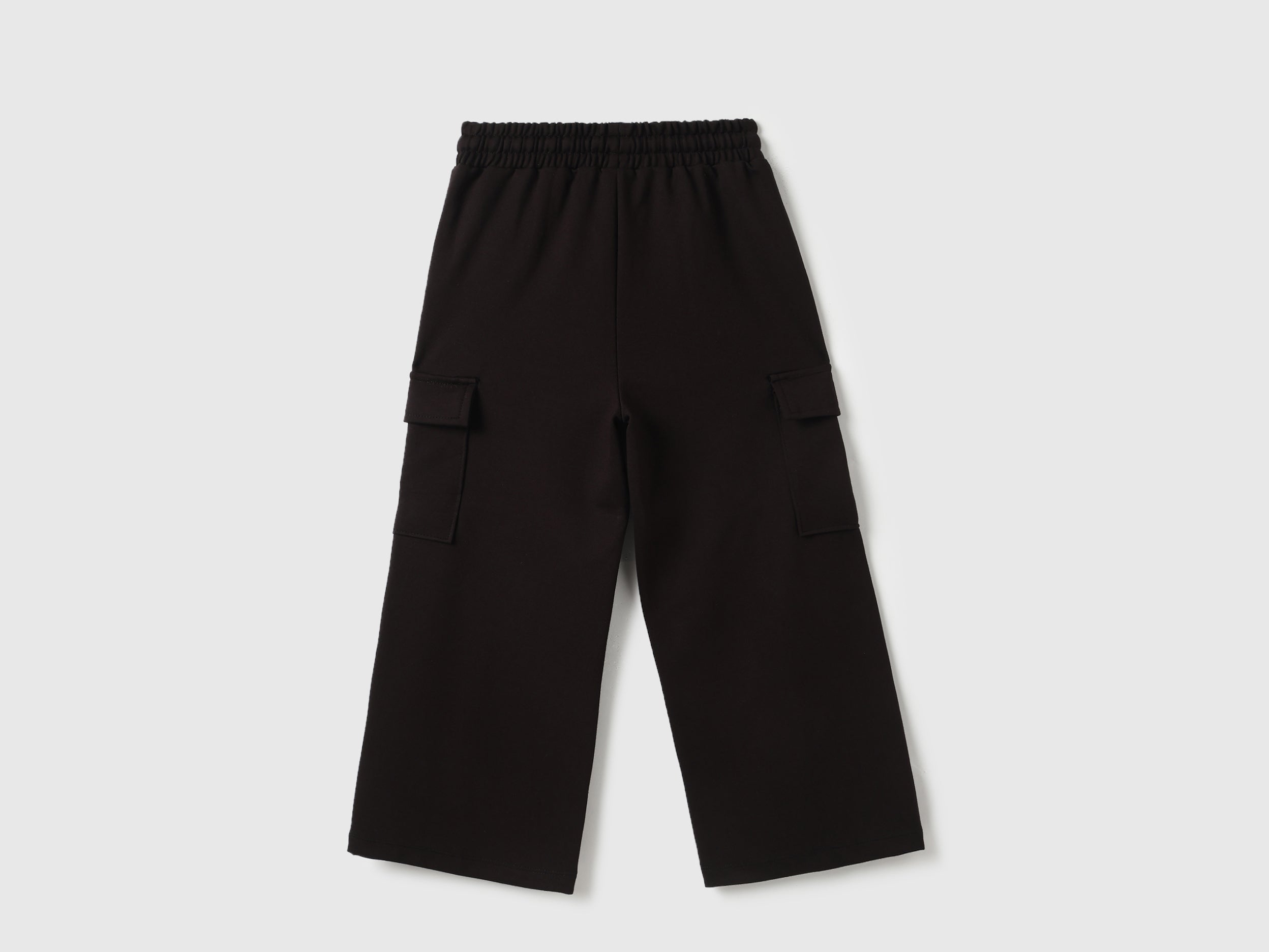Girls Black Interlock Trackpants – Regular Fit