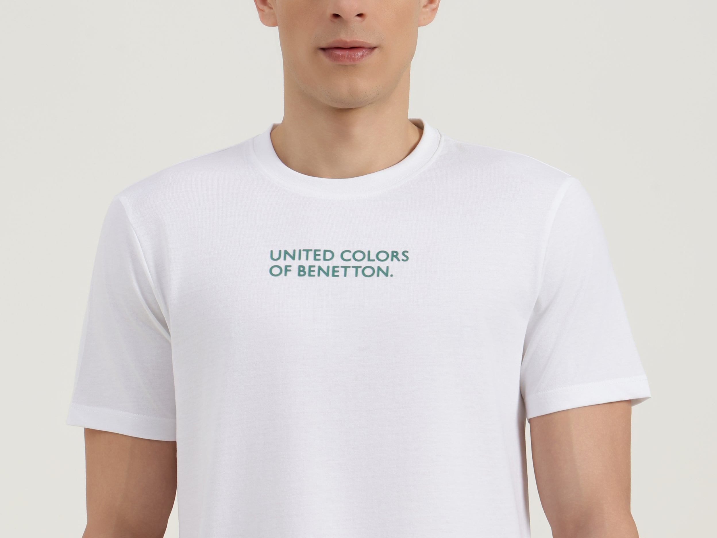 Boys White Solid Cotton Relaxed Fit Game Over Back Print T-Shirt