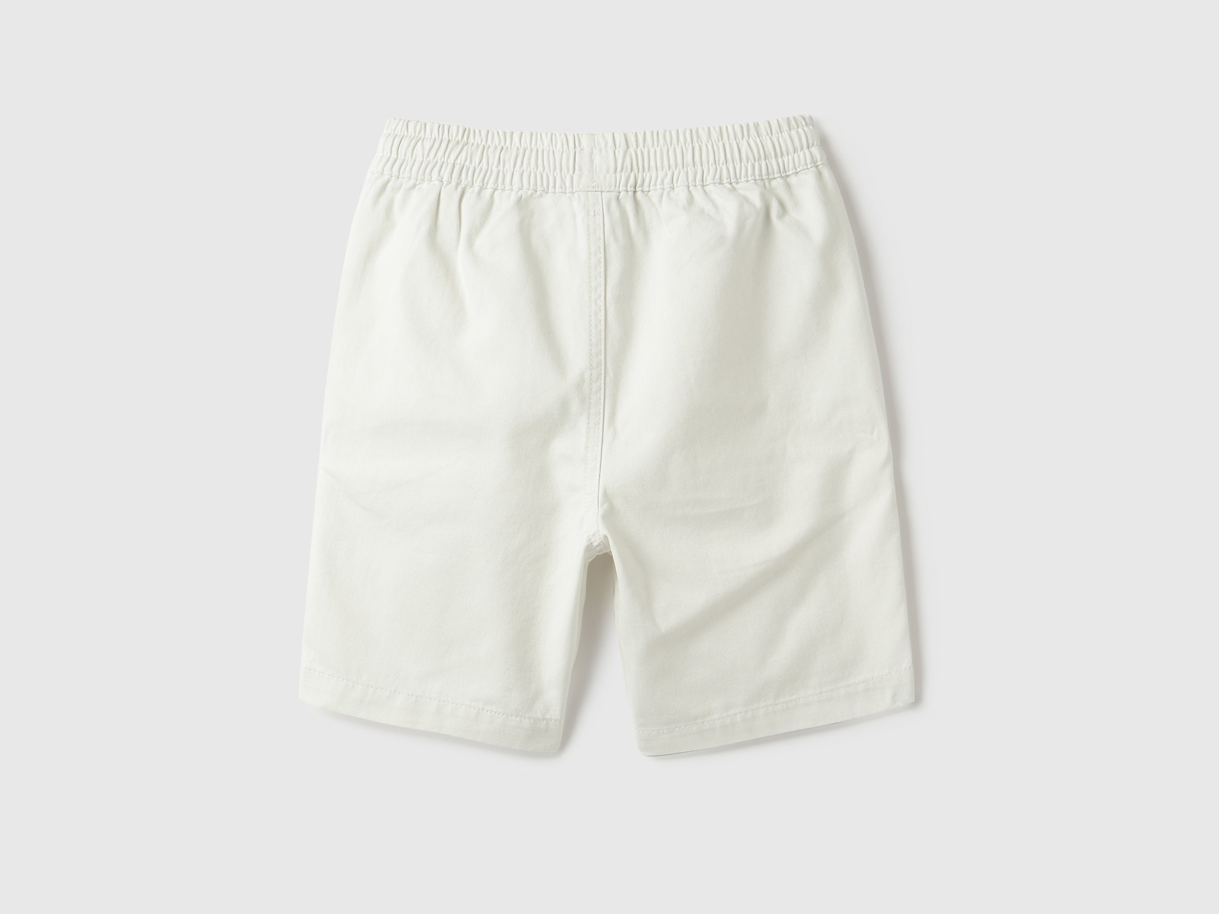Boys White Cotton Core Shorts – Regular Fit
