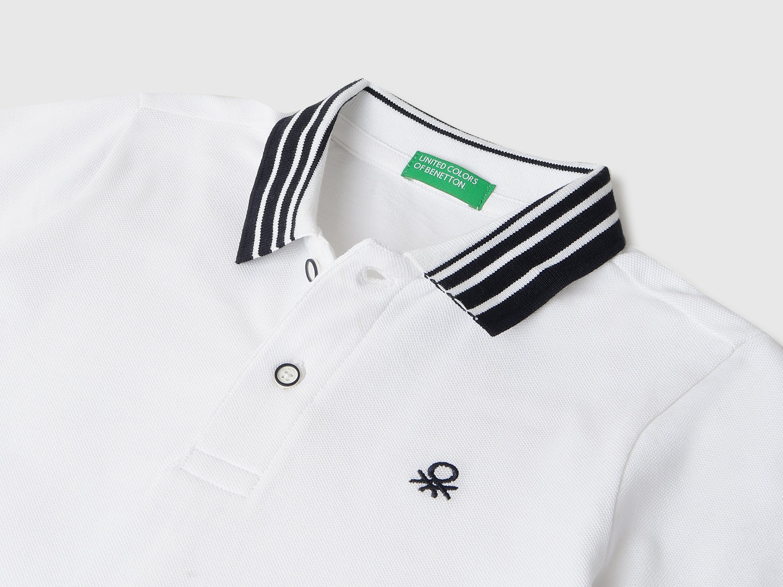Boys White Solid Cotton Regular Fit Core Polo Shirt