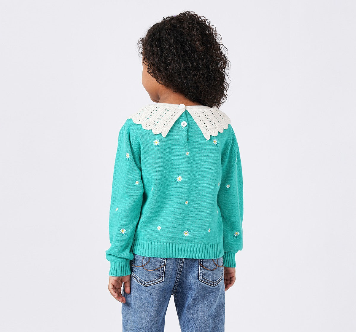 Scalloped Collar Sweater with Embroidery Green