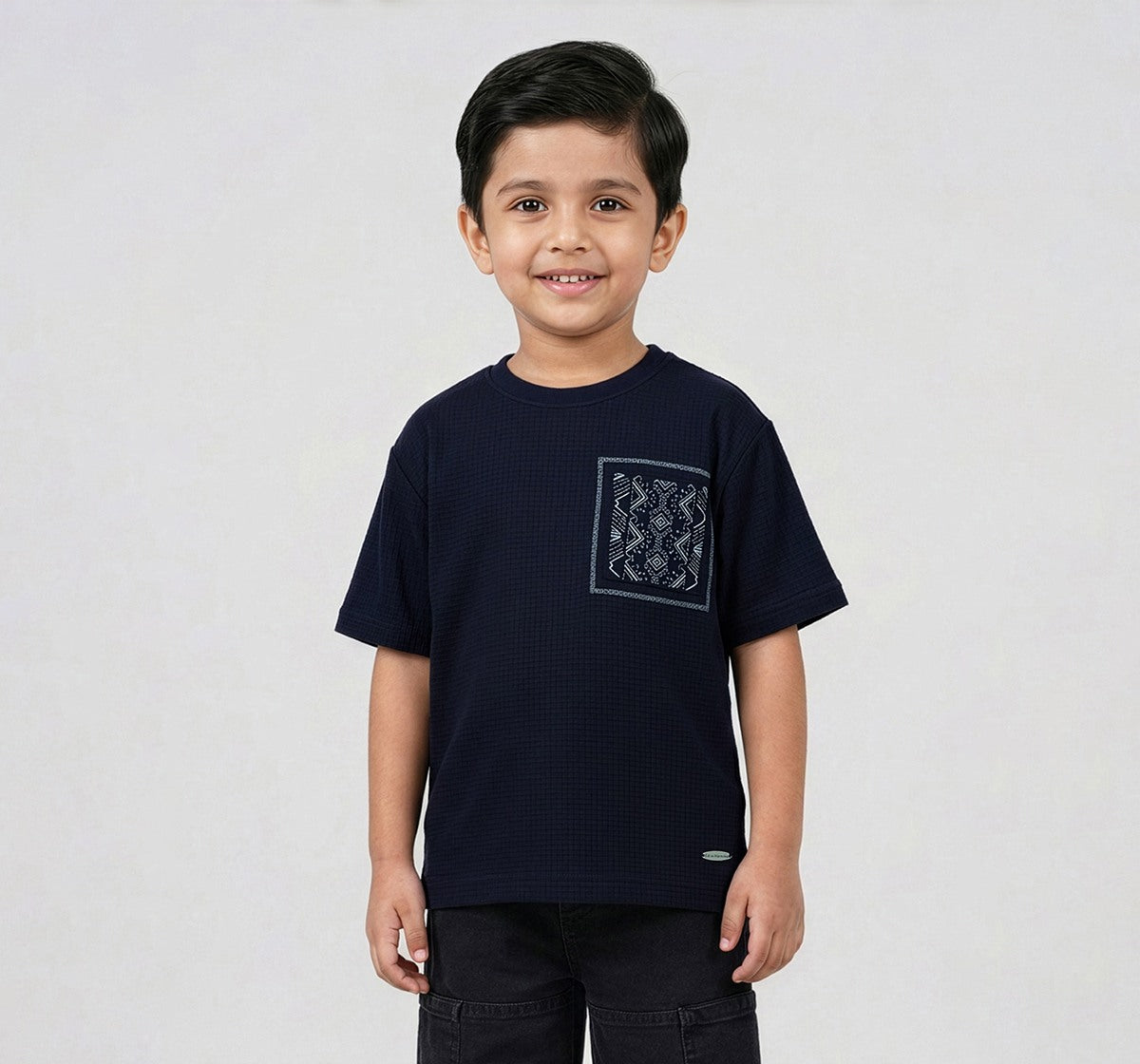 Crew Neck T-Shirt with Pocket Detail Navy