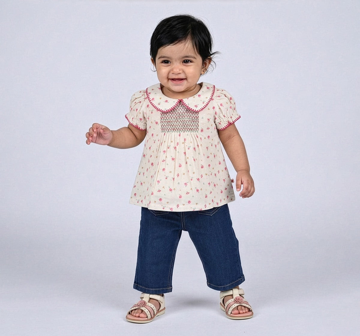 Ditsy Floral Top with Collar Detail Off-White