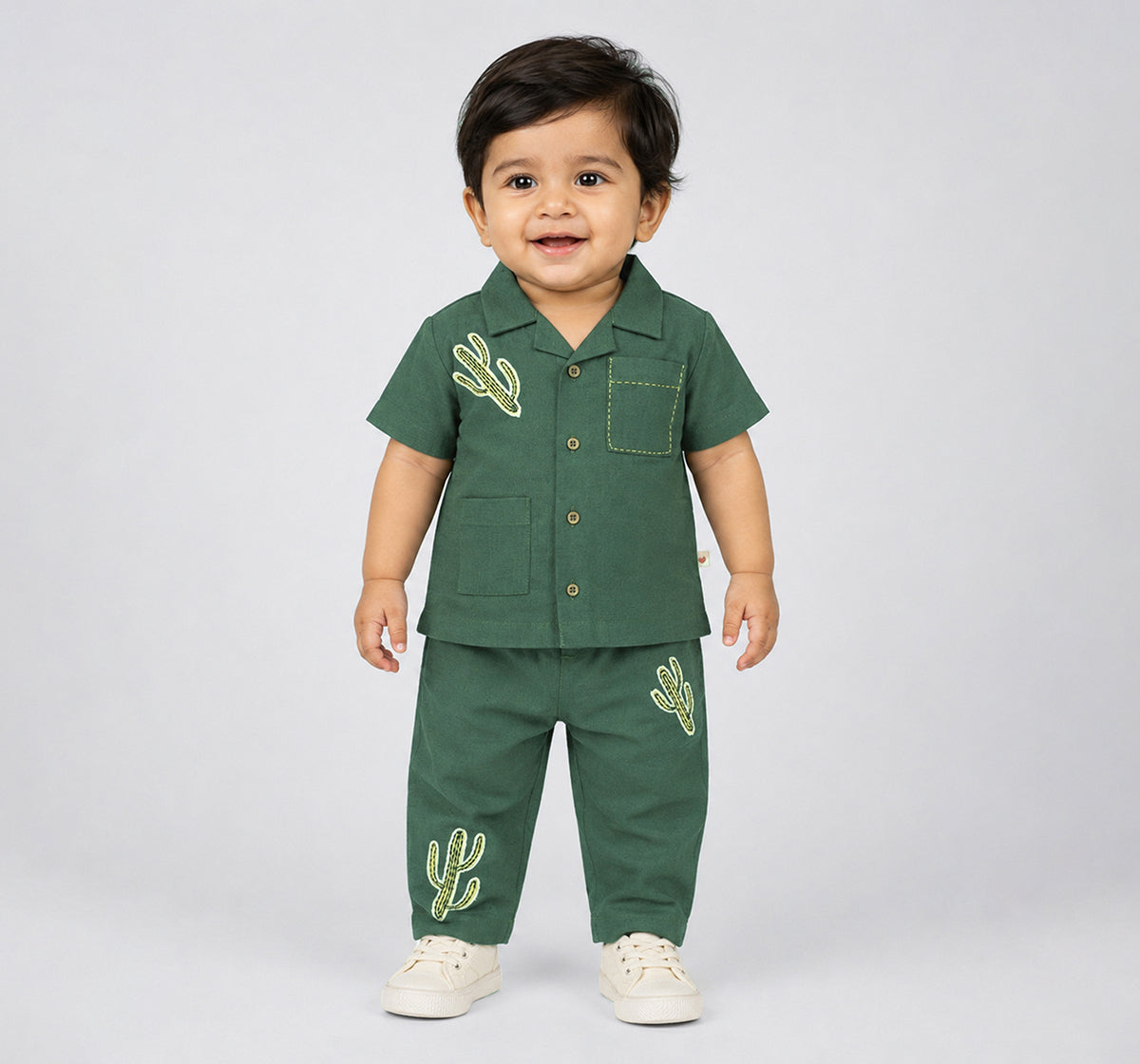 Applique Shirt with Relax Fit Pants Green