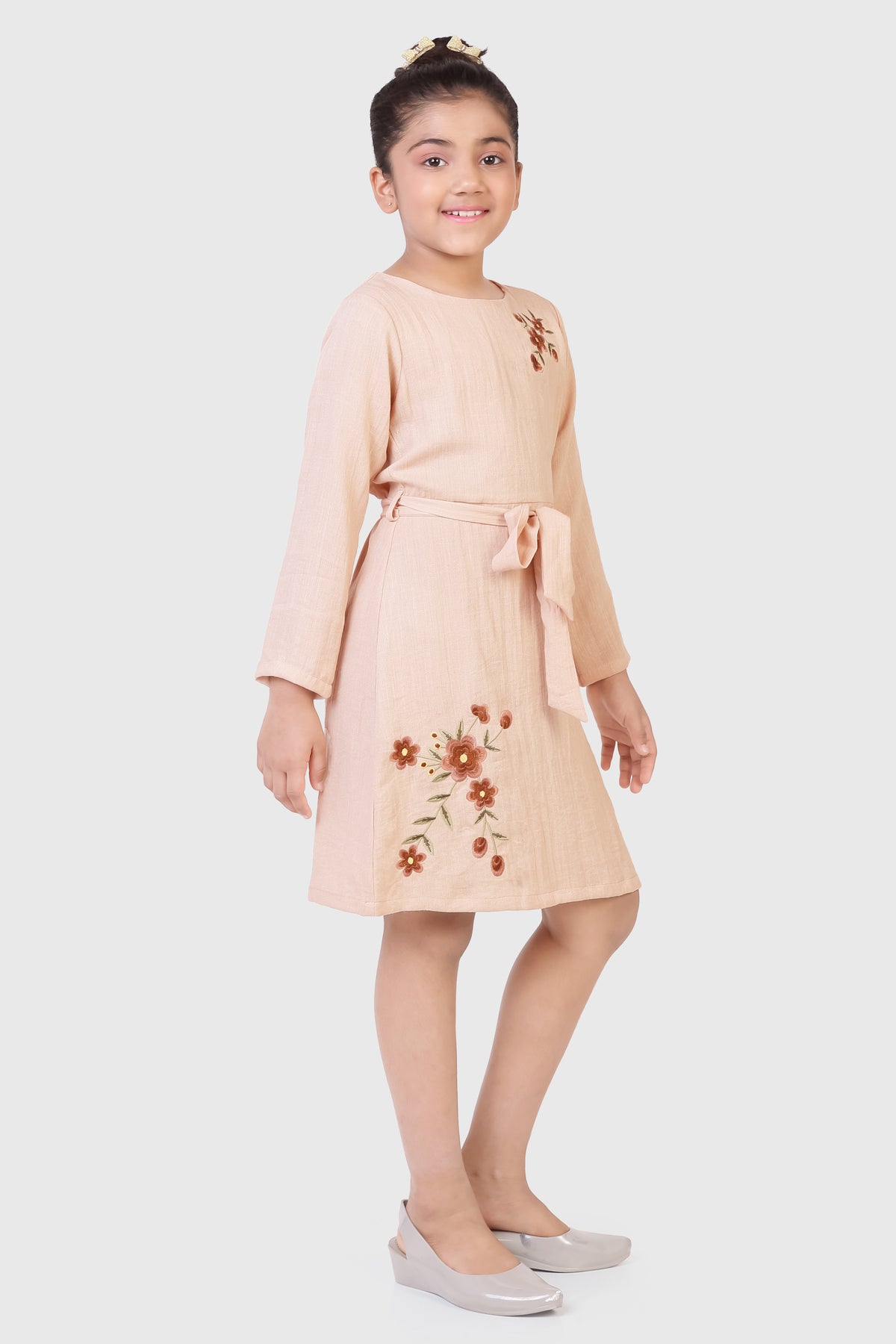 Girls Beige Floral Embroidered Regular-Fit 3/4-Sleeve Midi Dress