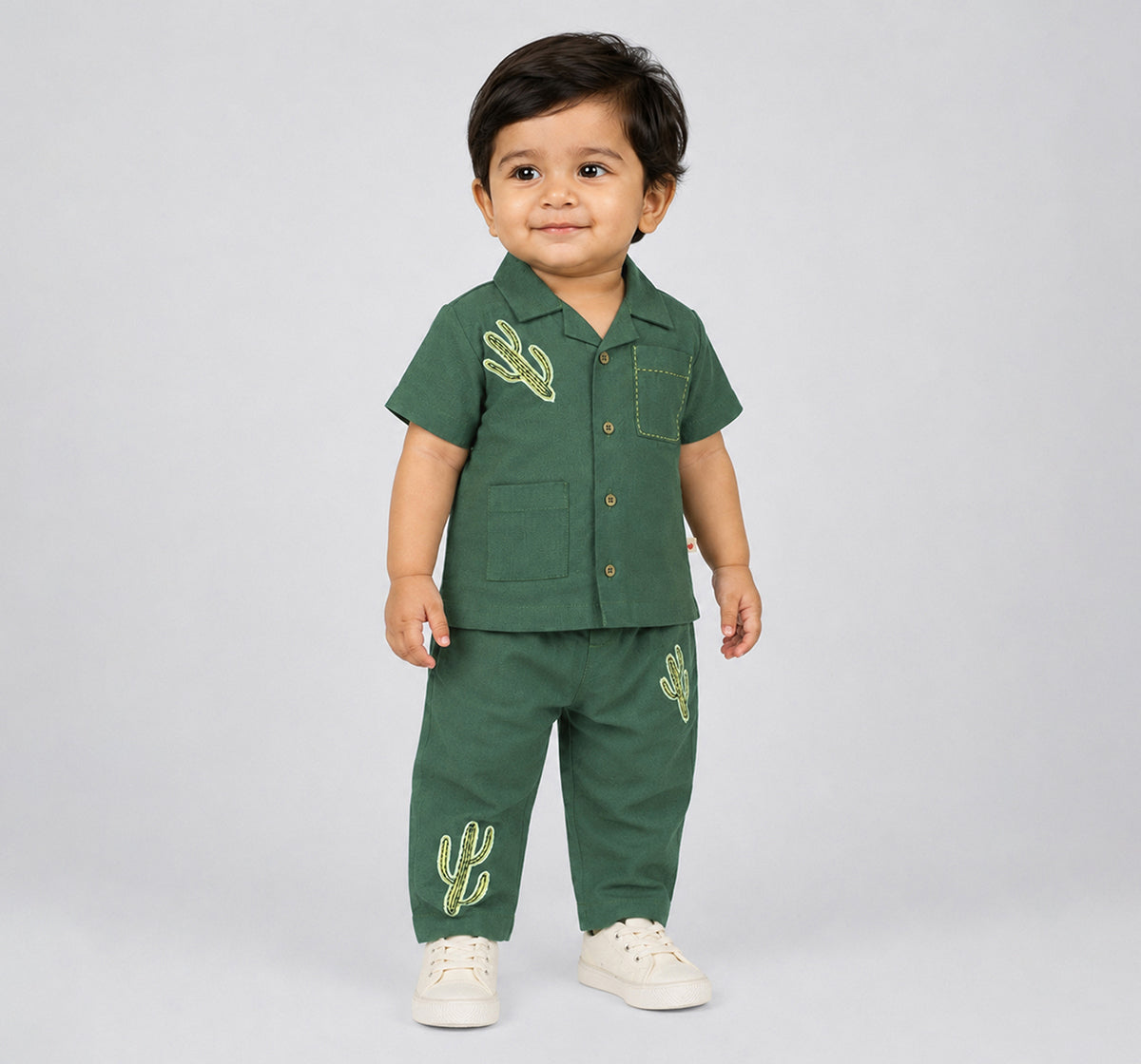 Applique Shirt with Relax Fit Pants Green