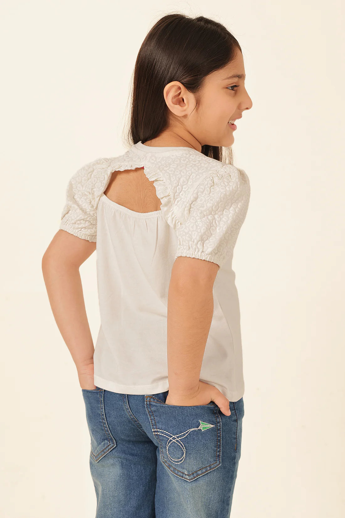 Girls Off White Printed Cotton T-Shirt