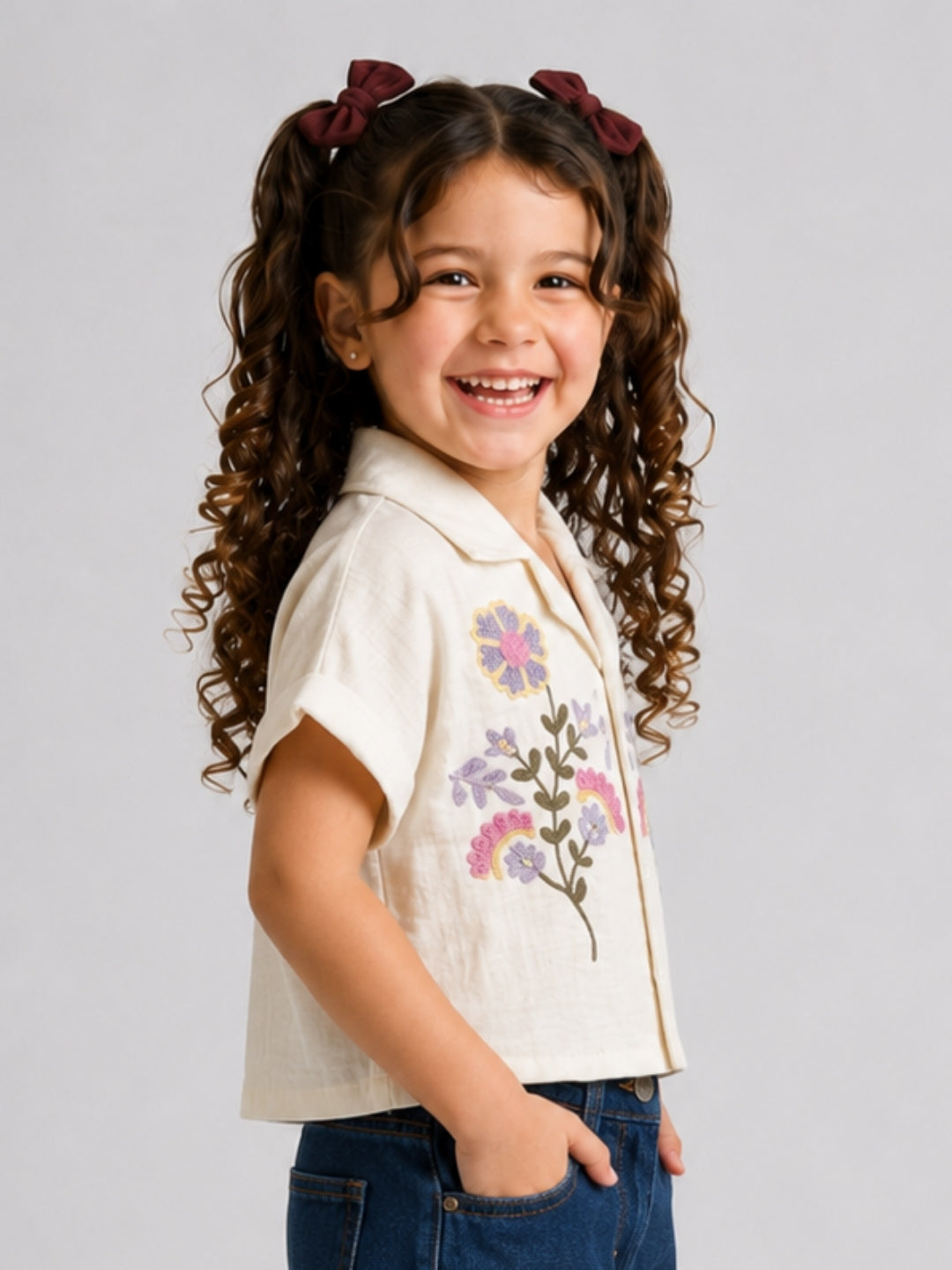 Girls Cream Embroidered Regular-Fit Cotton T-Shirt