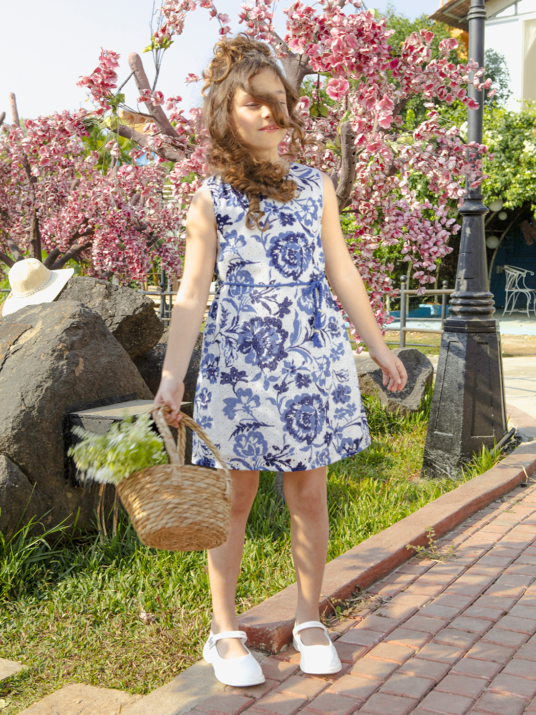Girls Embroidered Woven Sleeveless A-Line Casual Dress