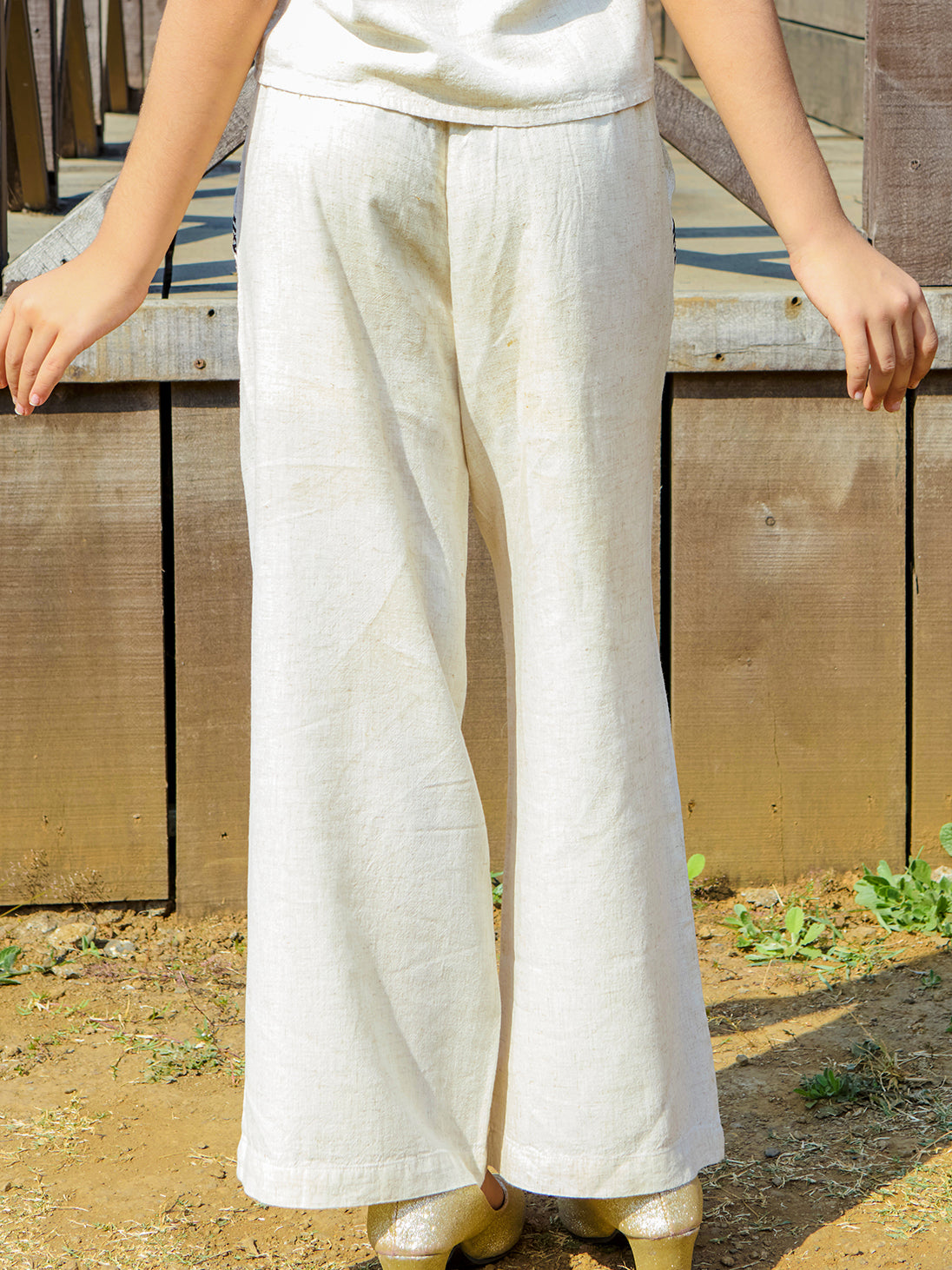 Girls Embroidered Woven Regular Fit Casual Cord Set