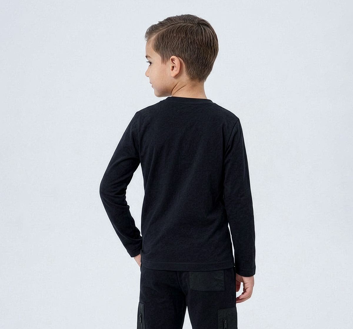 Full Sleeves T-Shirt Withembroidery Detail Black