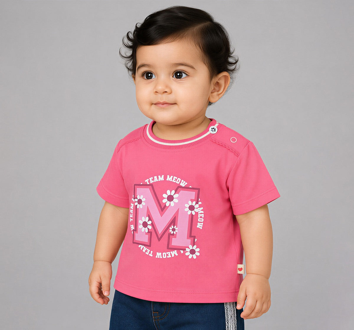 Cropped Tee with Chest Print Pink