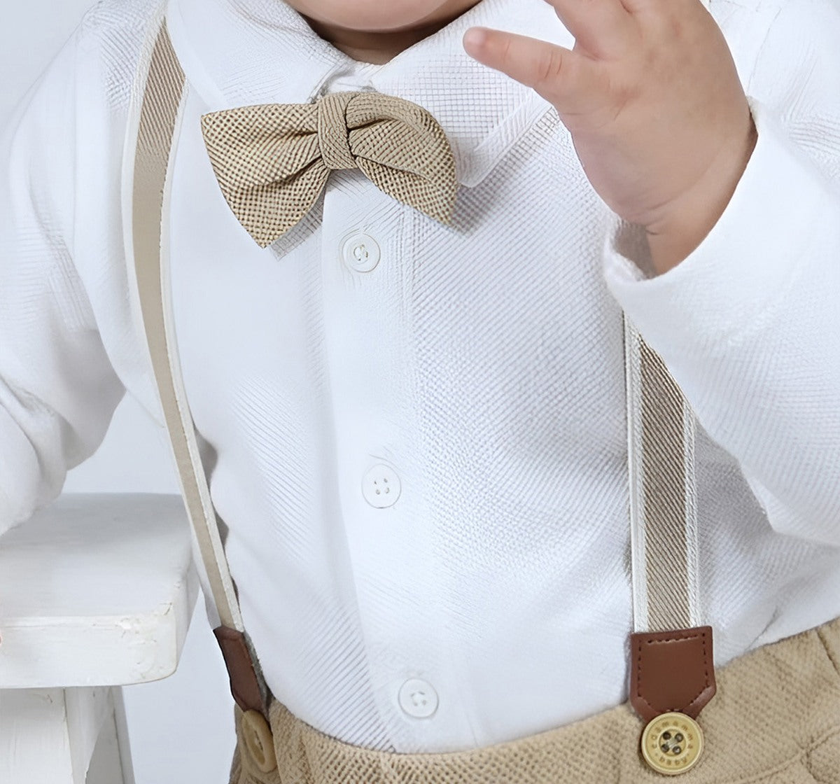 2-Piece Set- Shirt with Bow & Suspender Beige