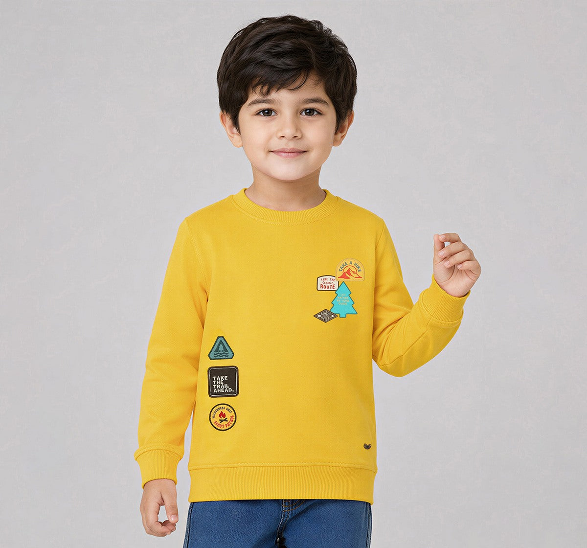 Sweatshirt with Badges Yellow